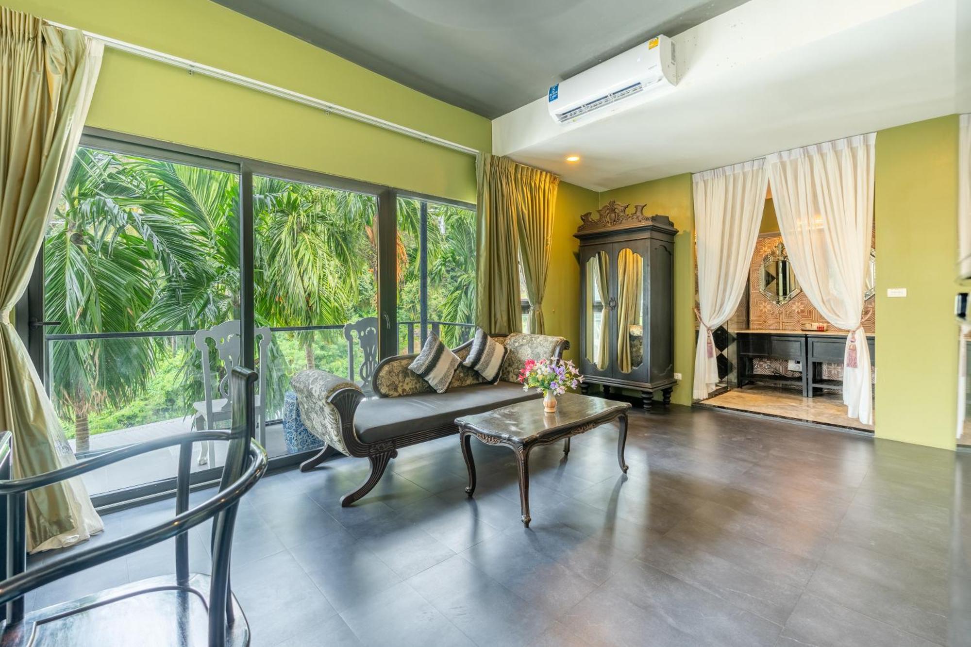 Sea Phuket Sha Hotel 4*