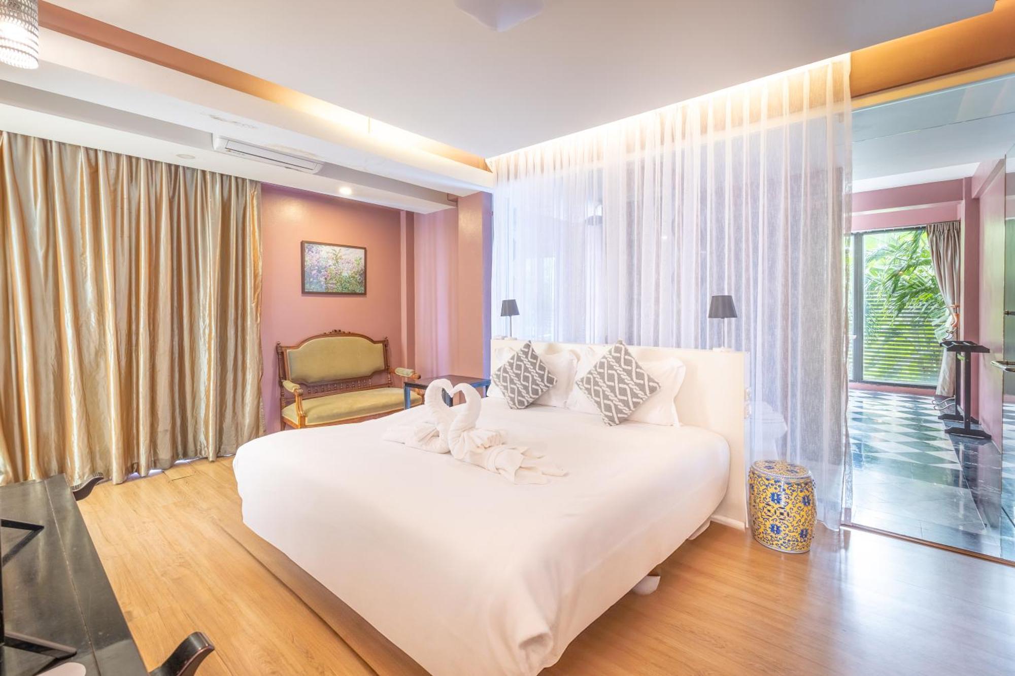 Sea Phuket Sha Hotel 4*