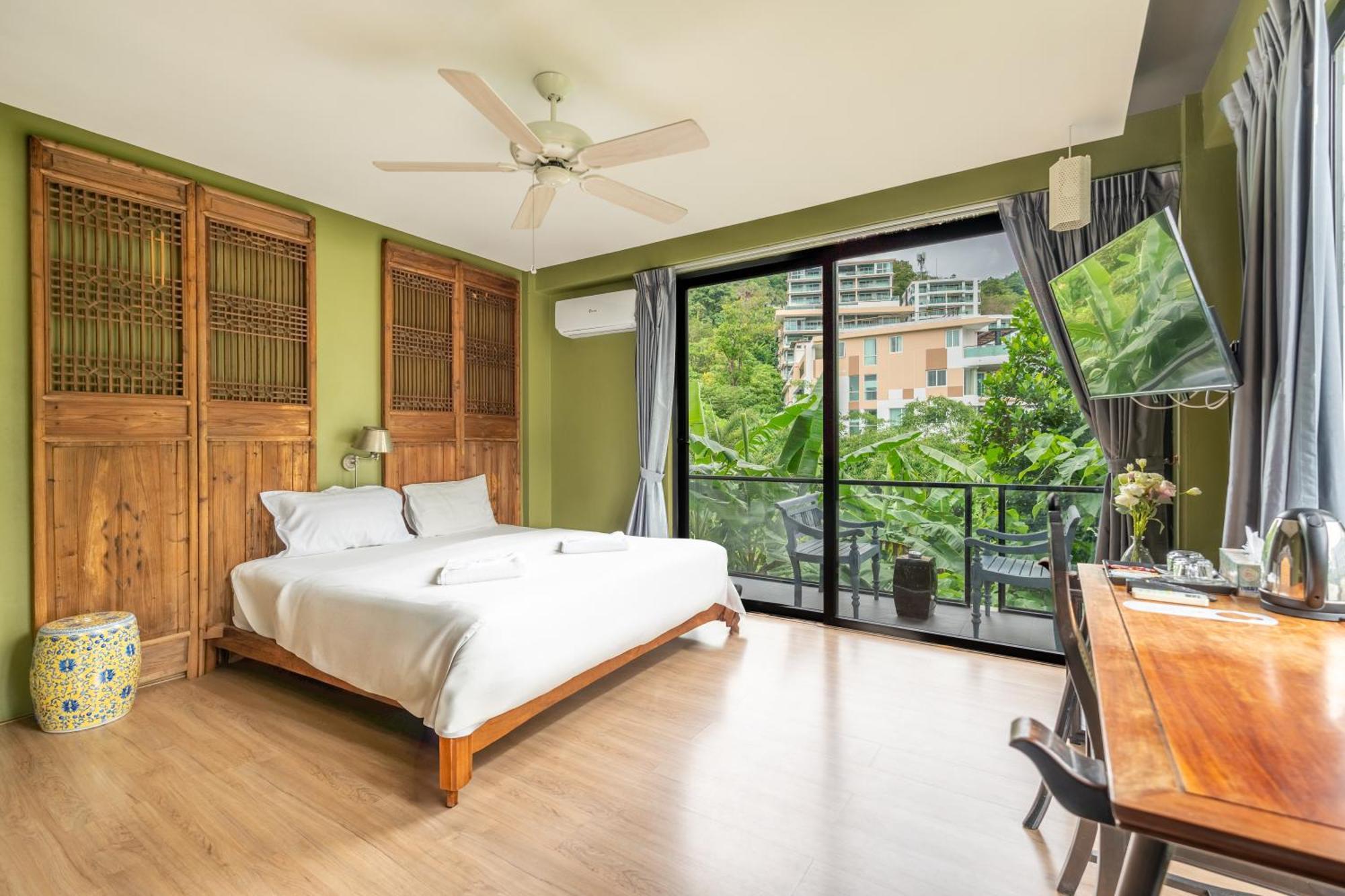 Sea Phuket Sha Hotel 4*