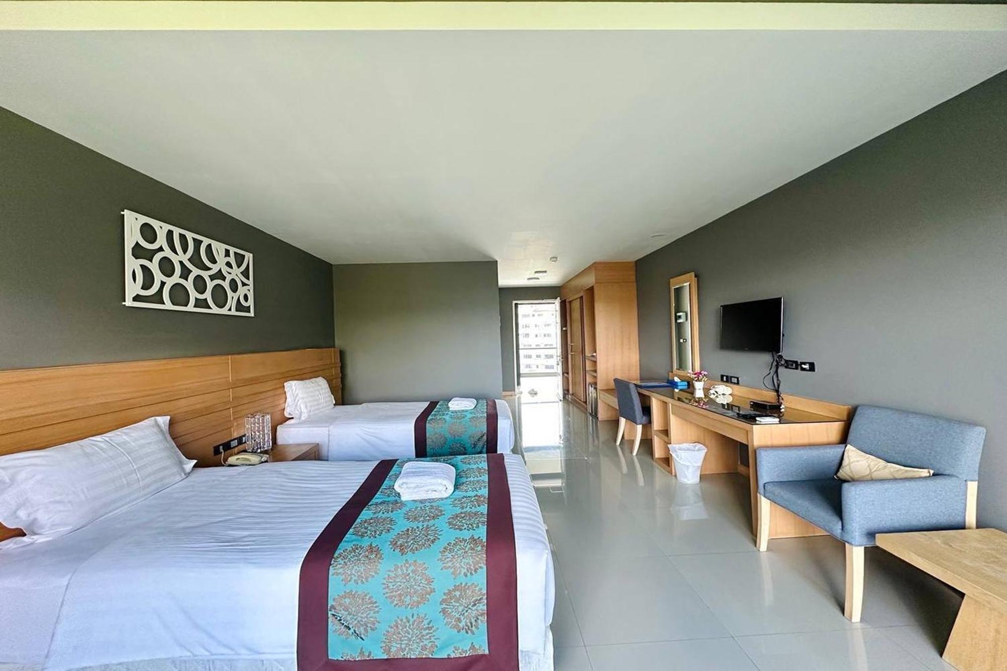 The Par Phuket Sha