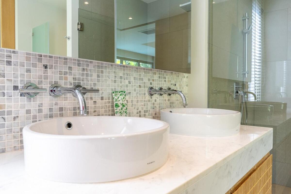 Villa Trichada Breeze, 4-br Newly Renovate & Spacious, 15 Min To Layan *