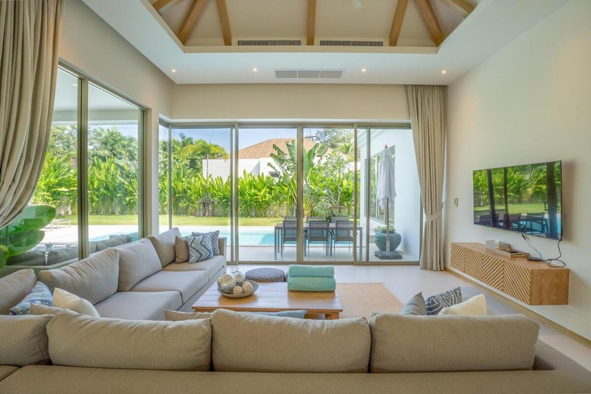 Trichada Breeze, 4-br Newly Renovate & Spacious, 15 Min To Layan Thalang