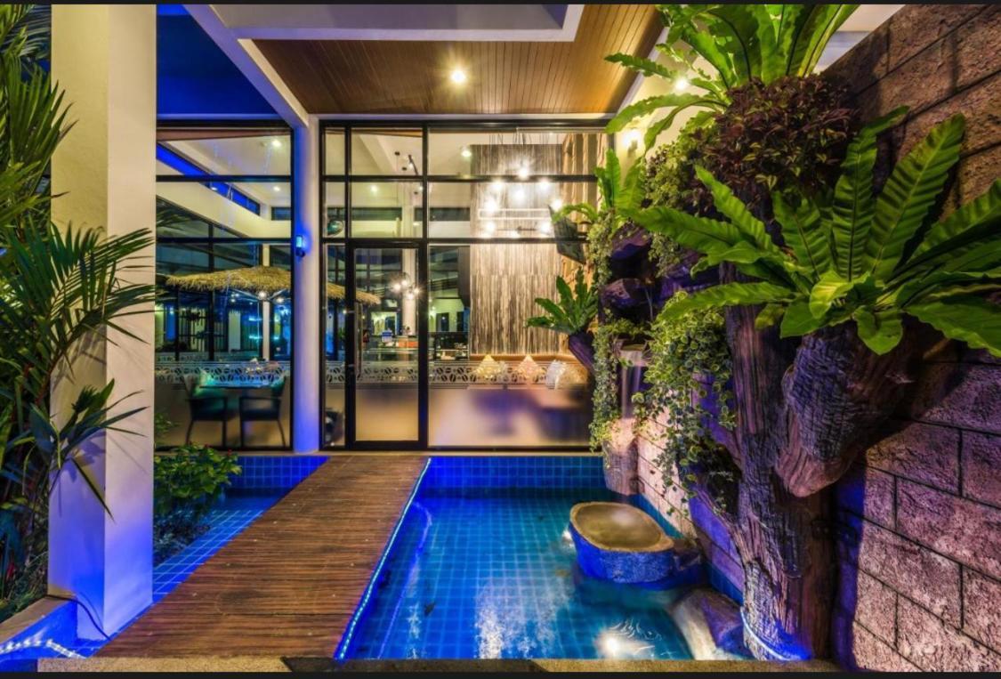 Miracle Lakeview Chalong