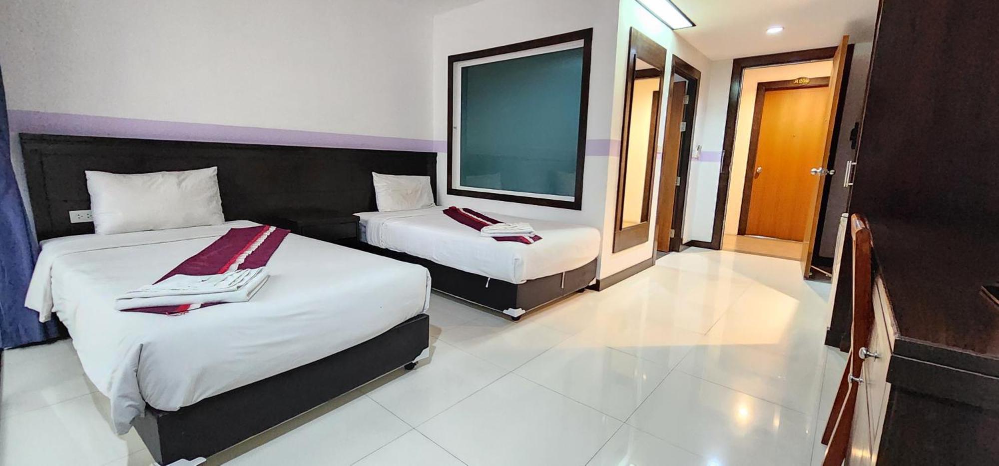 Hotel D C