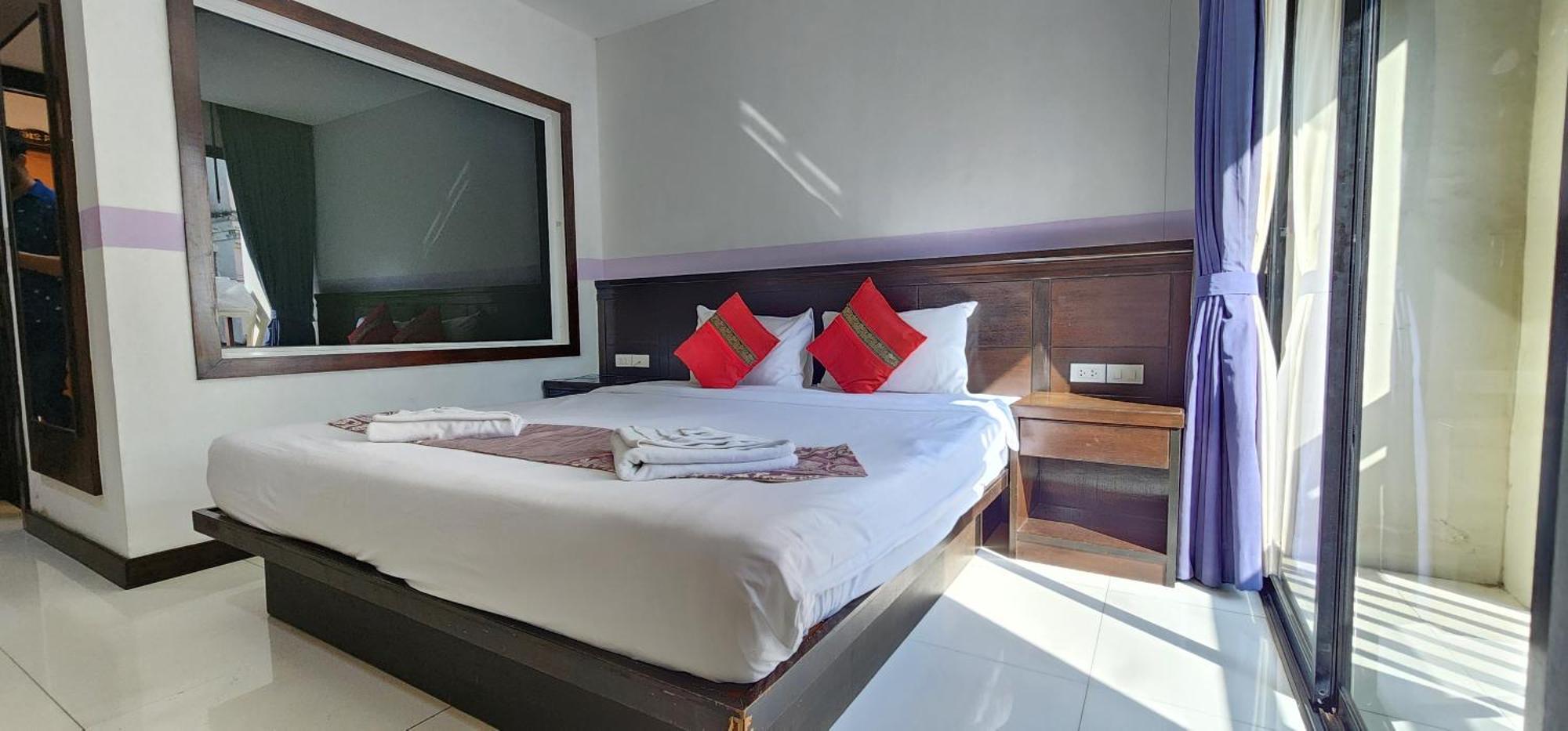 D C Hotel Patong
