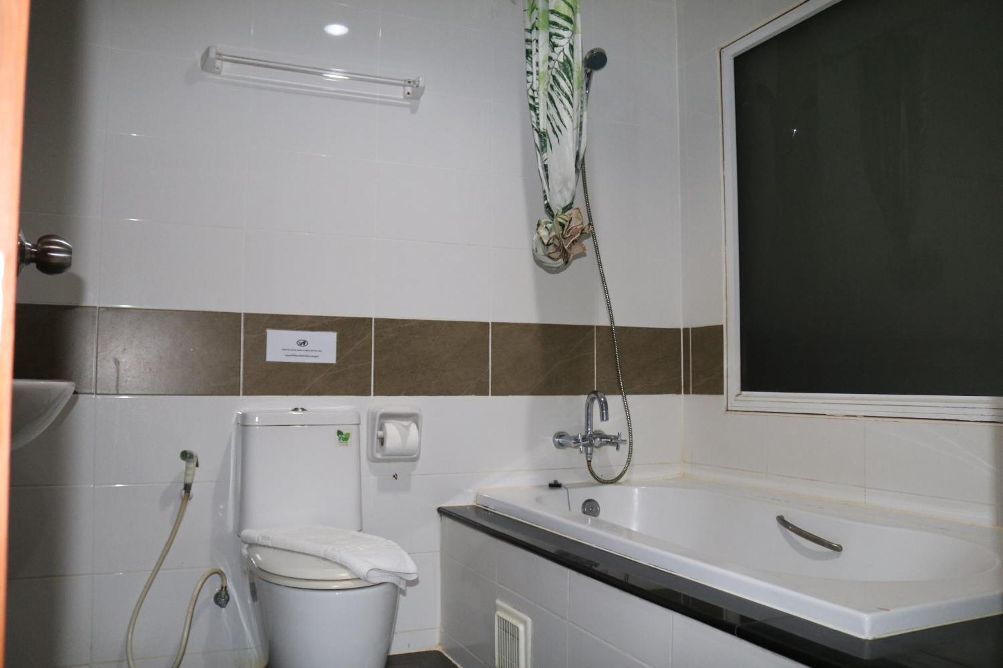 Diamond Crown Patong