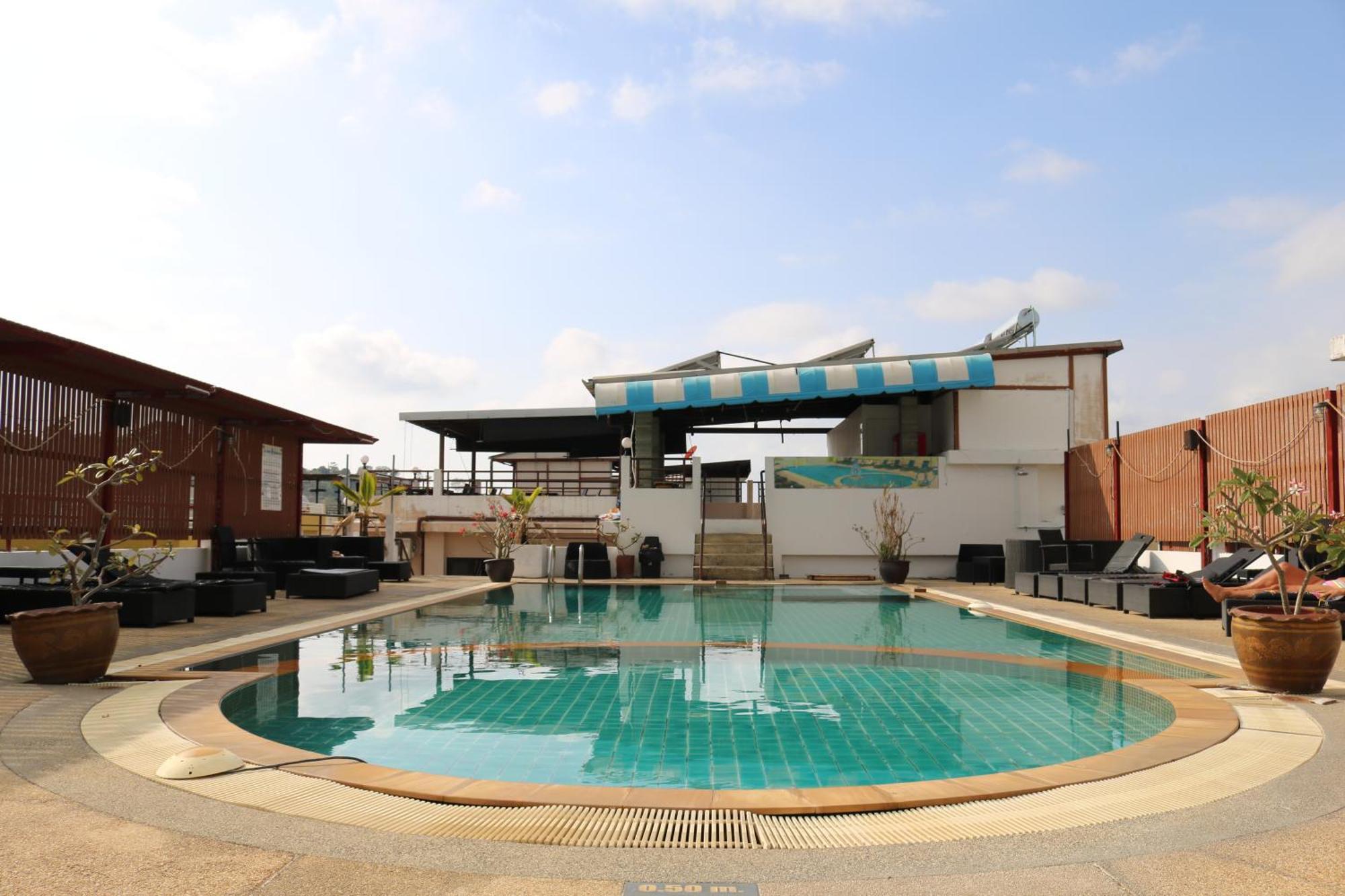 Diamond Crown Patong