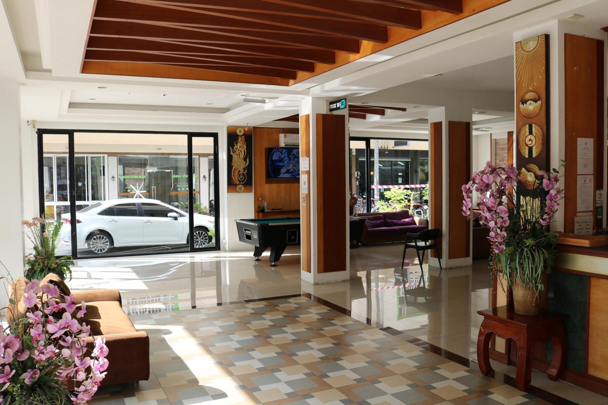 Diamond Crown 3* Patong
