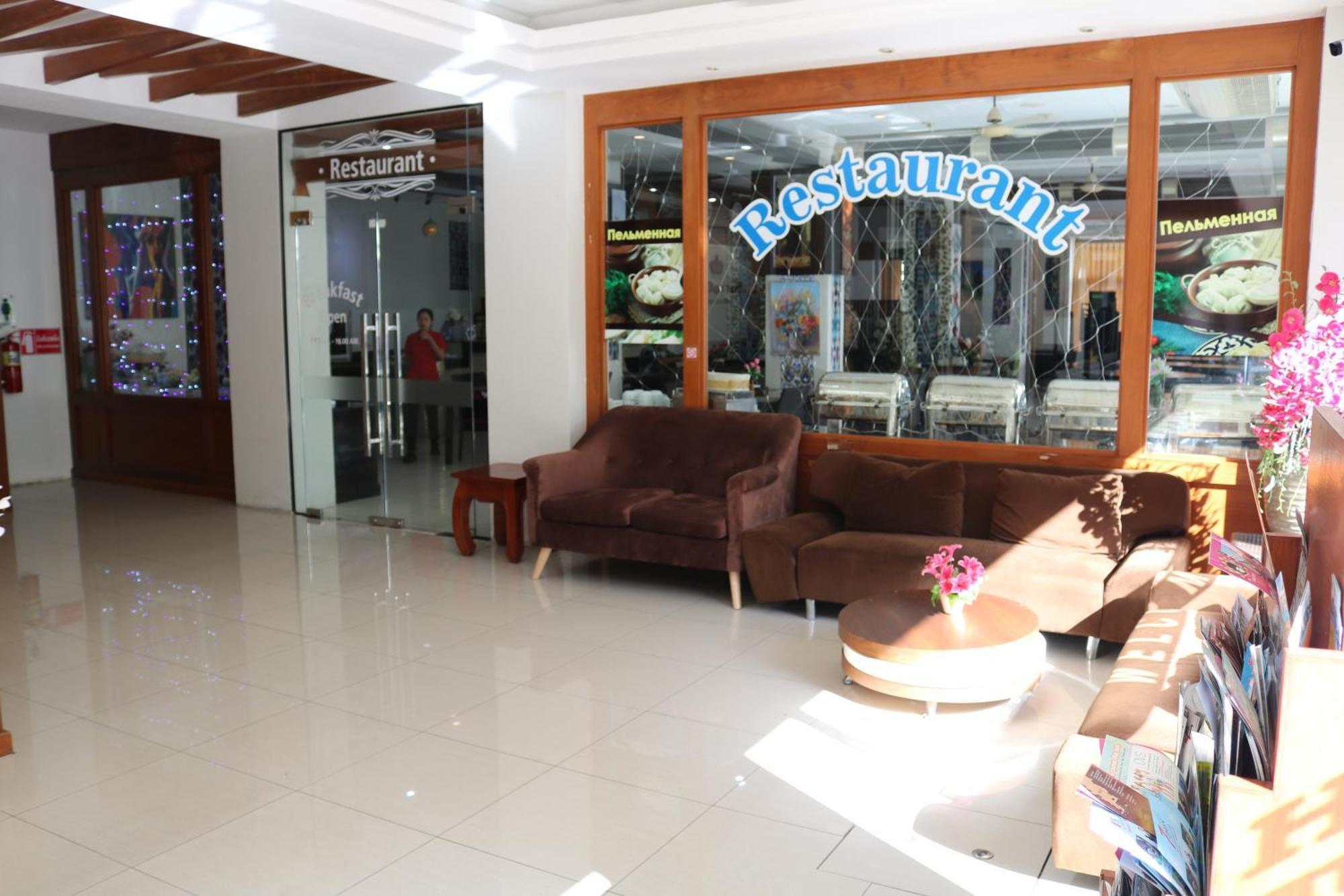 Diamond Crown Hotel