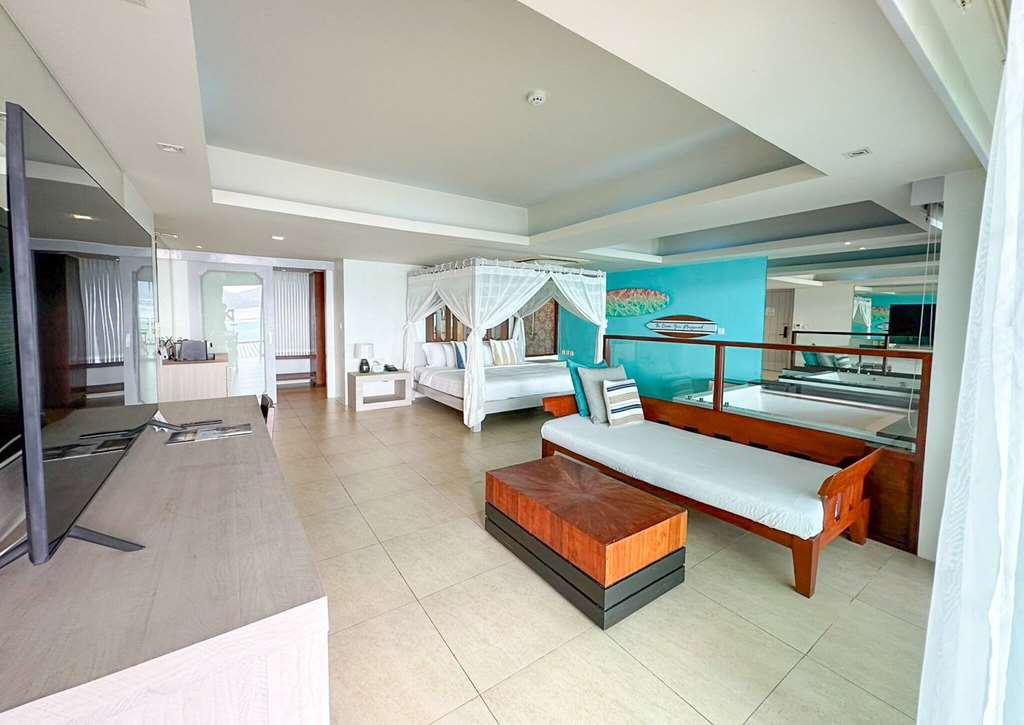 Zenmaya Oceanfront * Phuket