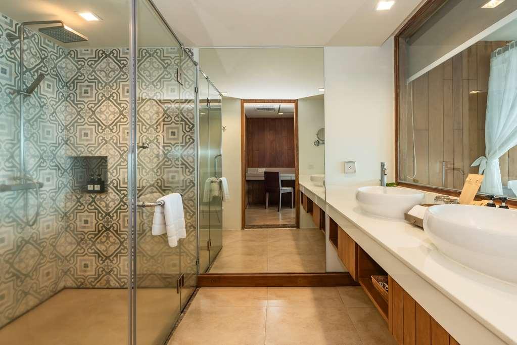 Zenmaya Oceanfront Phuket