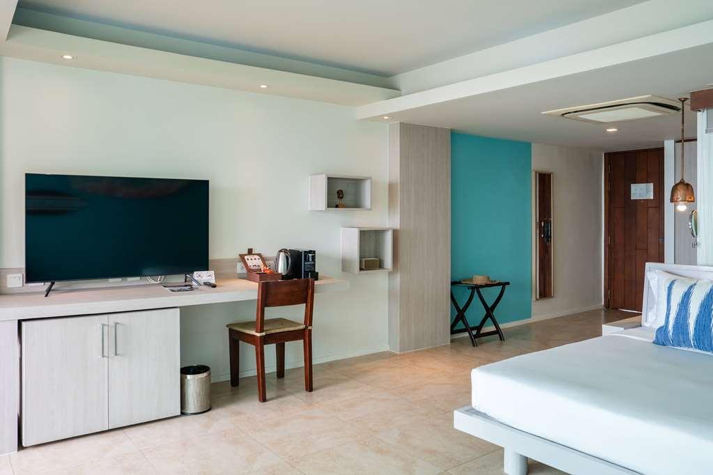 Zenmaya Oceanfront Hotel Phuket