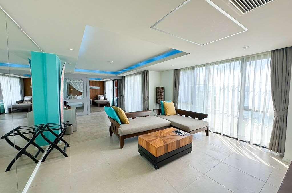 Zenmaya Oceanfront Hotel