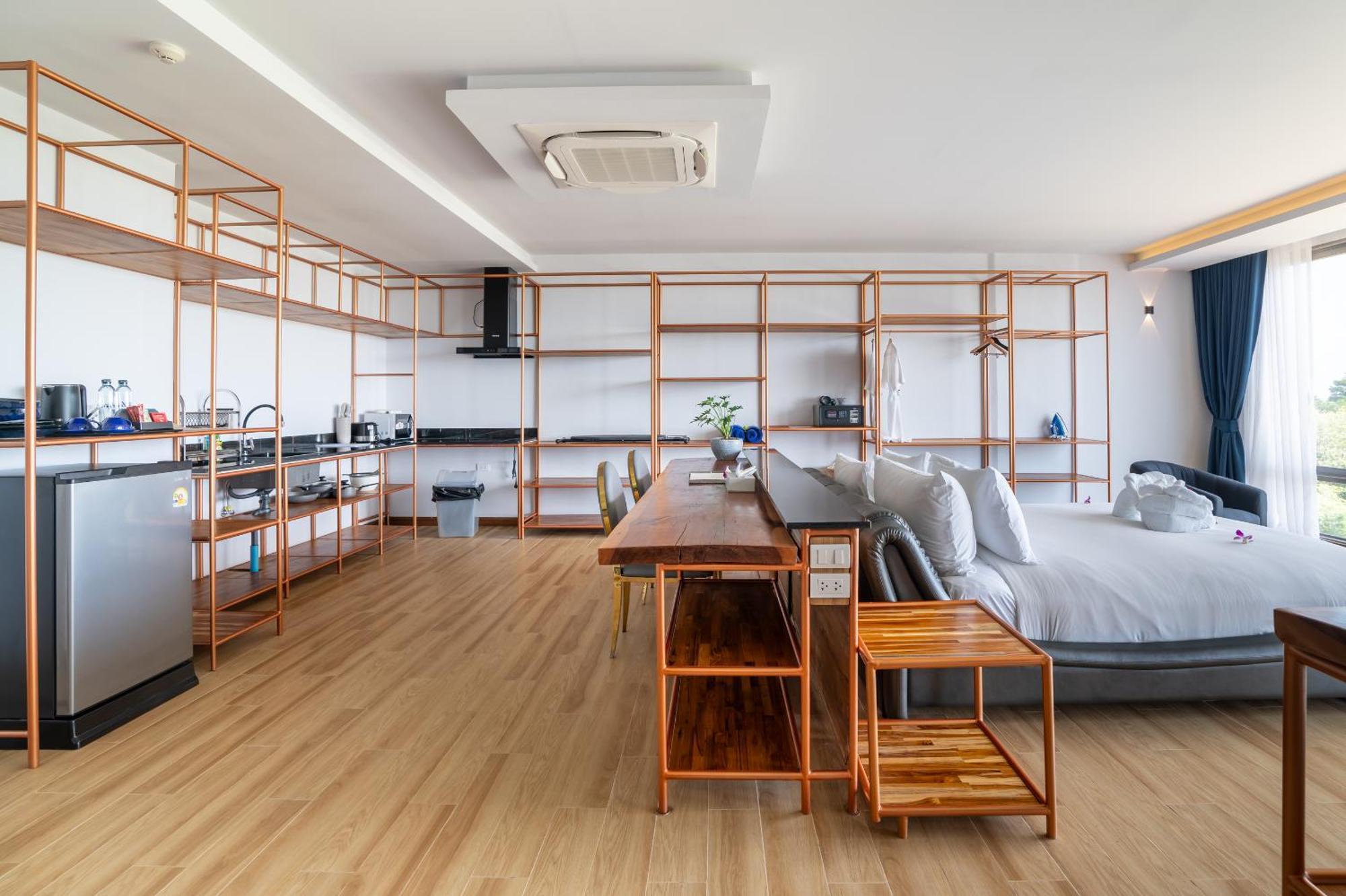 Hotel The Blue