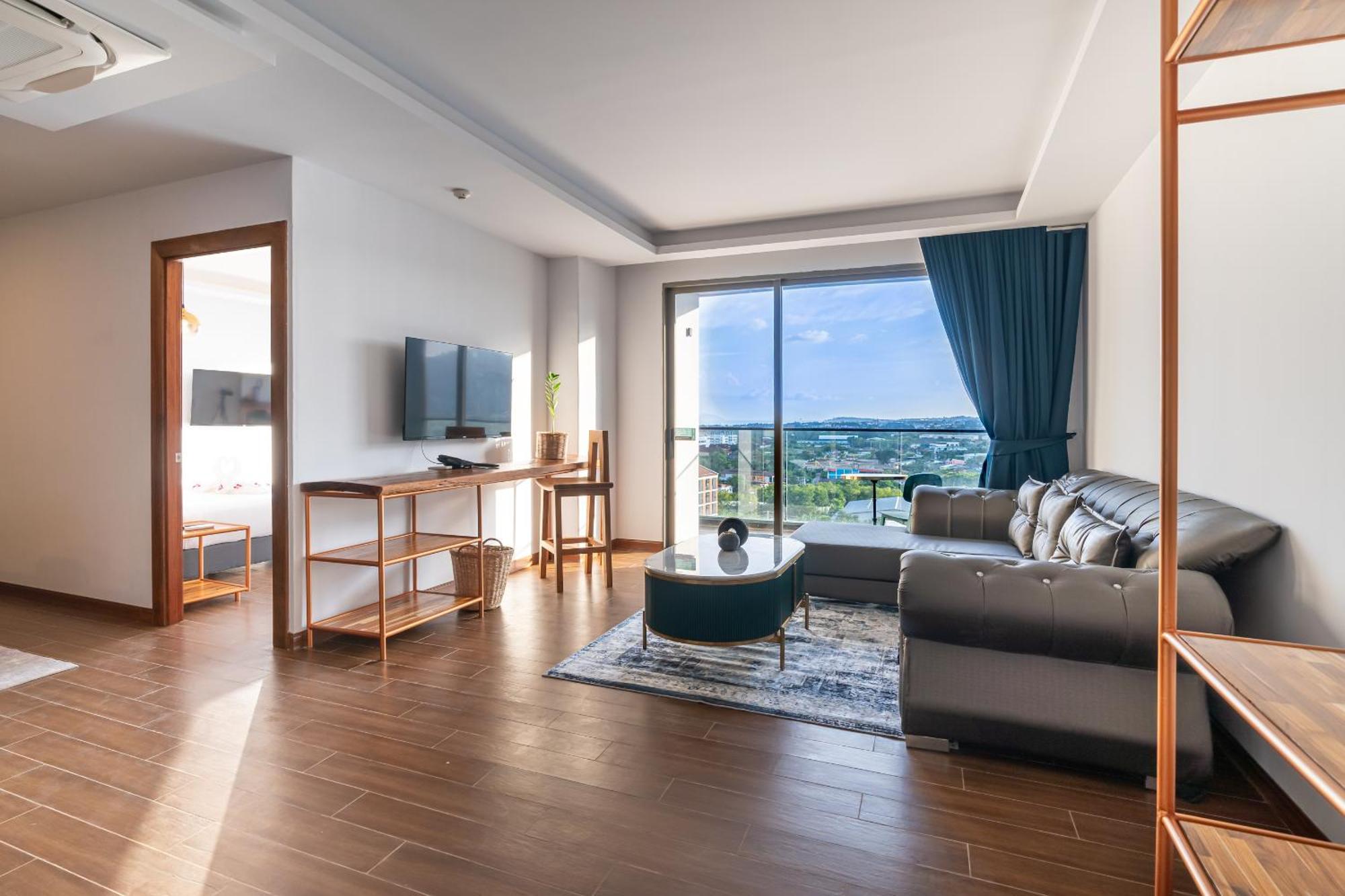 Hotel The Blue 3*