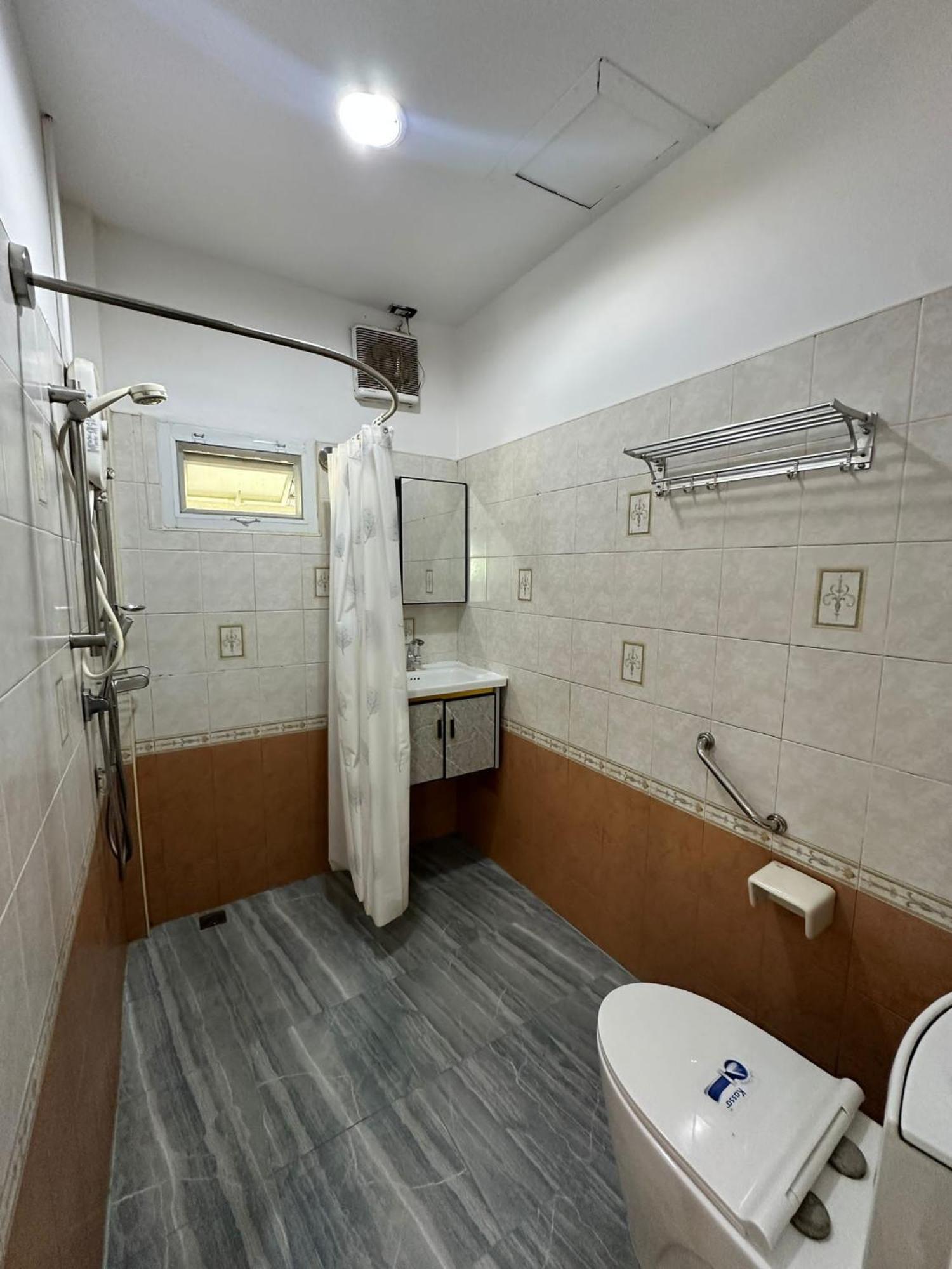 Gasthuis 2br Maryam Near Tesco & Beach. Bang Tao Beach (Phuket)