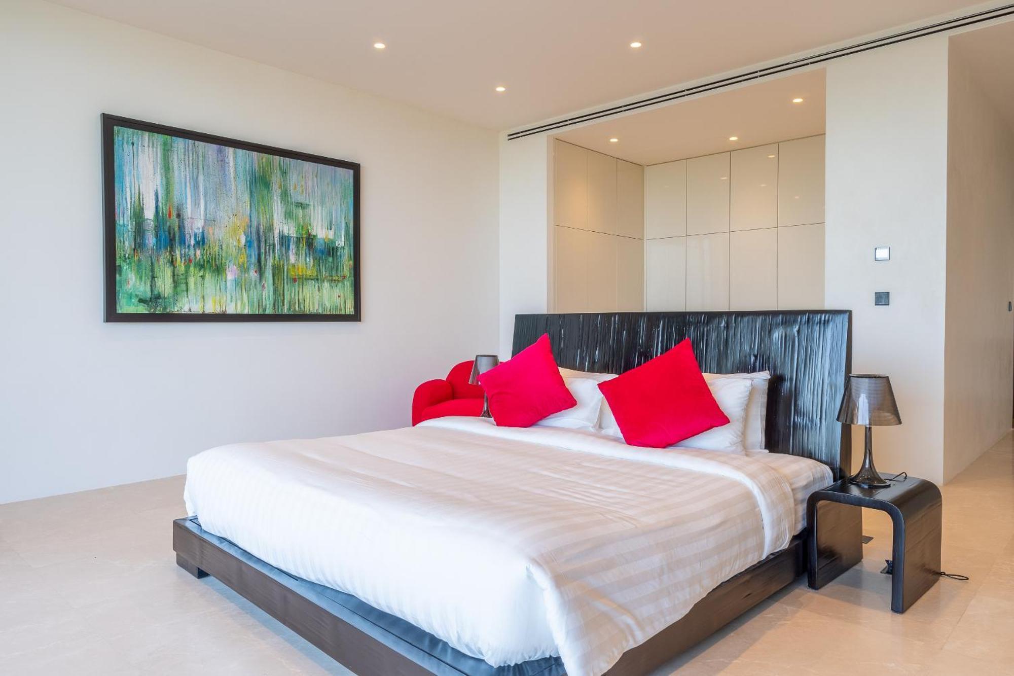Maan Ingfah 5br Hilltop Pool With Panoramic Chalong Bay Views Villa
