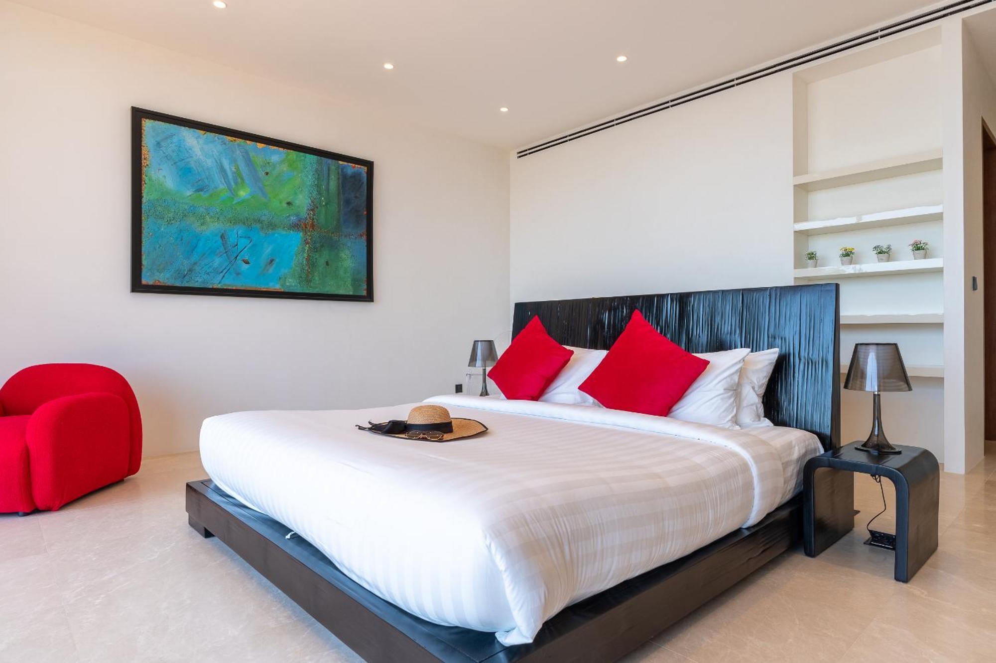 Maan Ingfah 5br Hilltop Pool With Panoramic Chalong Bay Views Villa
