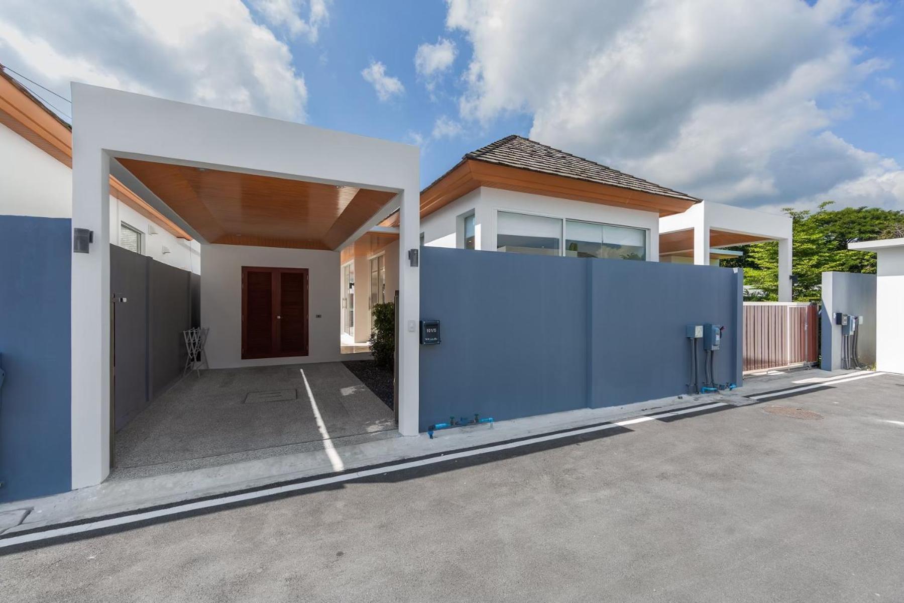 Villa Singnature Naiharn By The Sense *