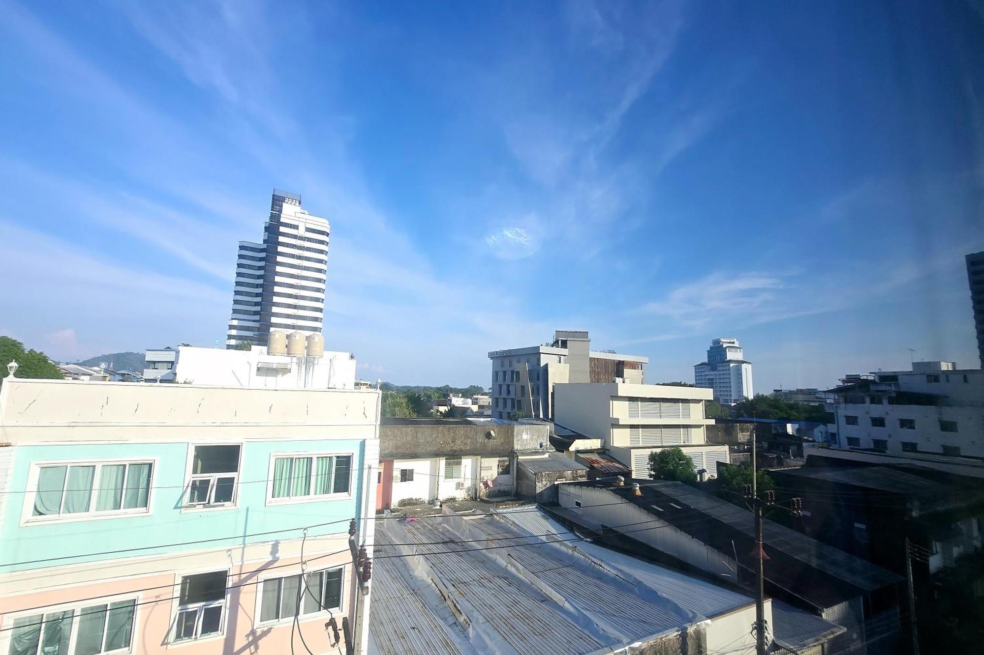 Hotel Mt Friend Phuket