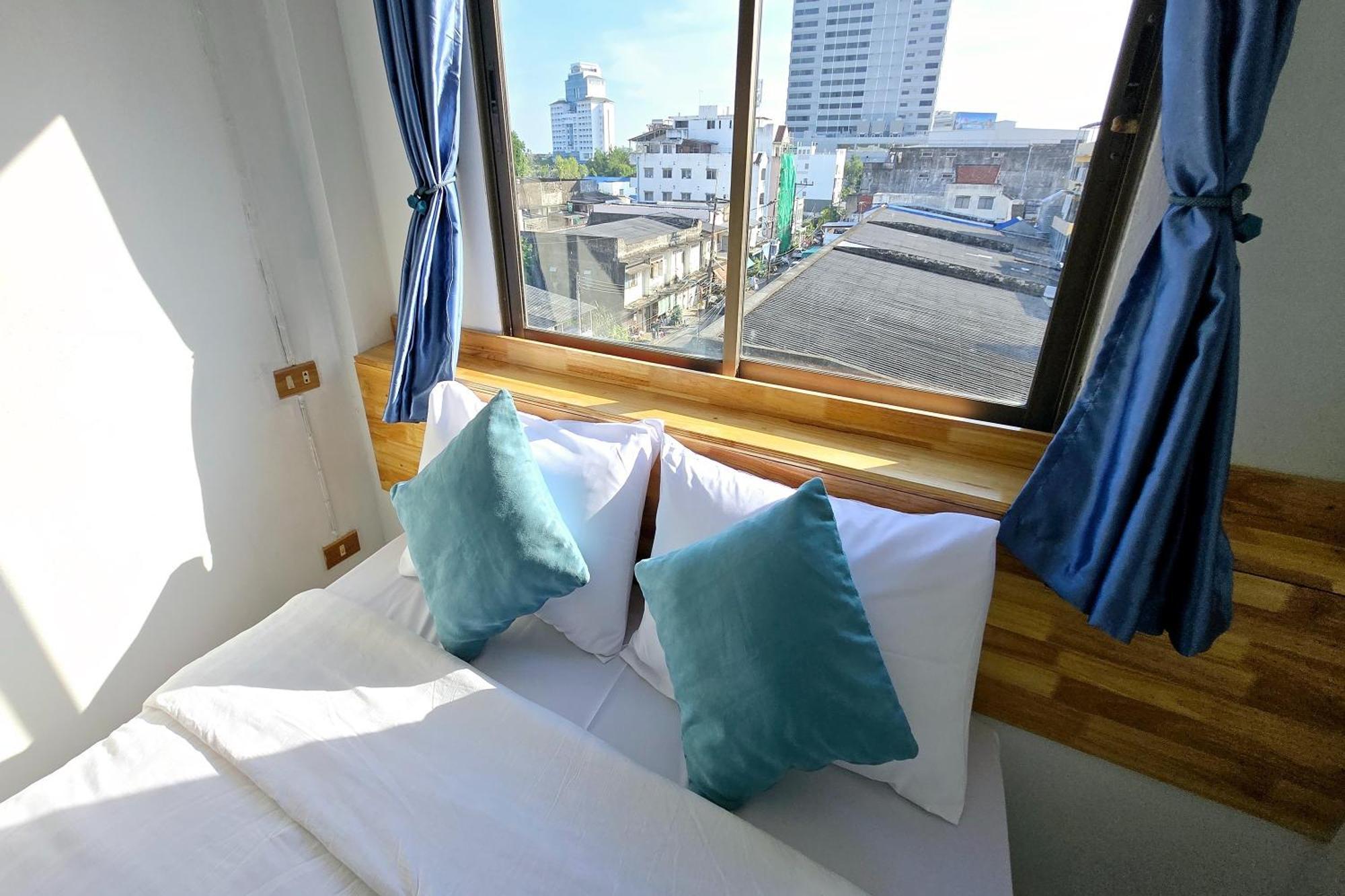 Mt Friend Hotel