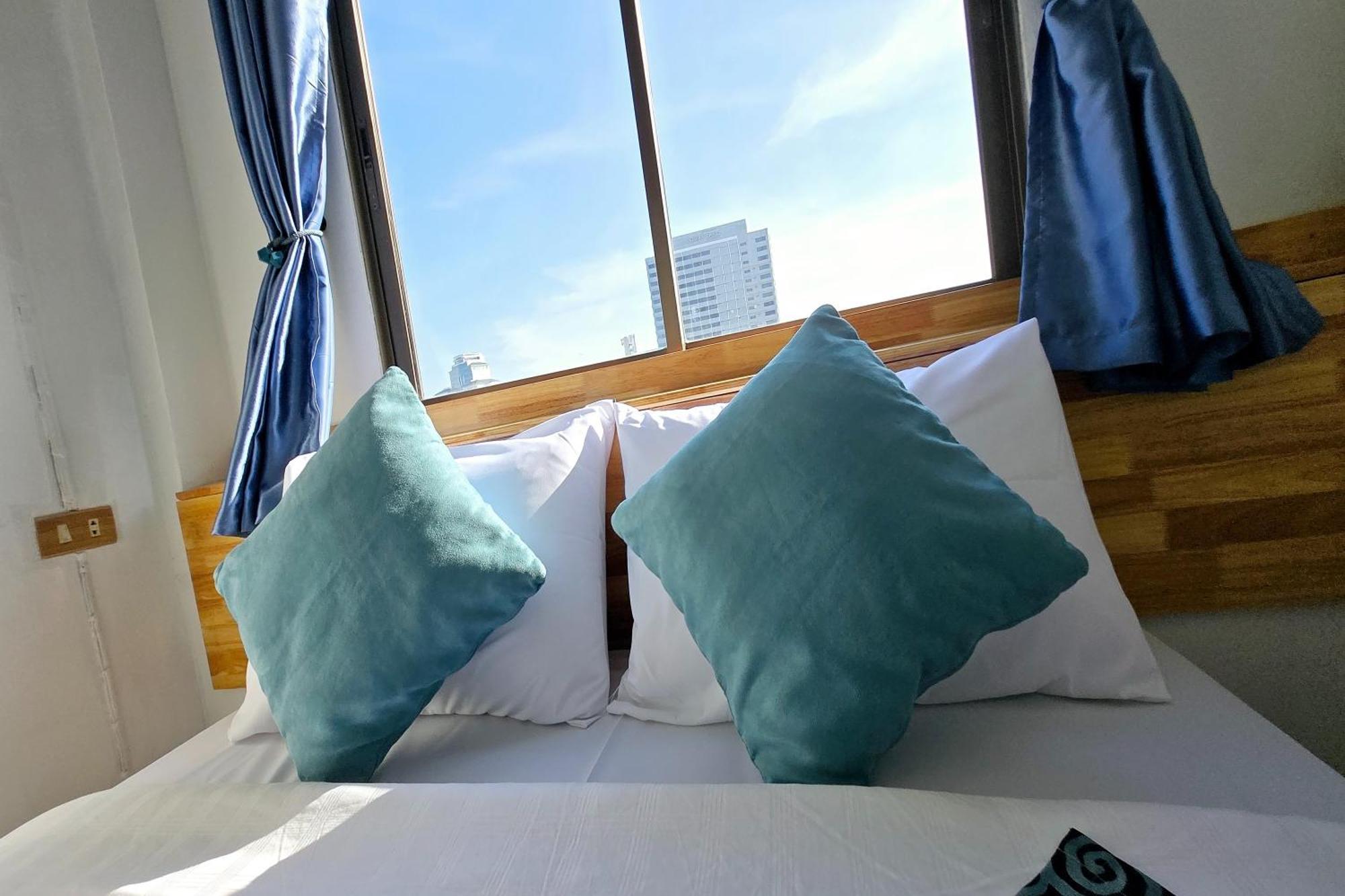 Hotel Mt Friend Phuket