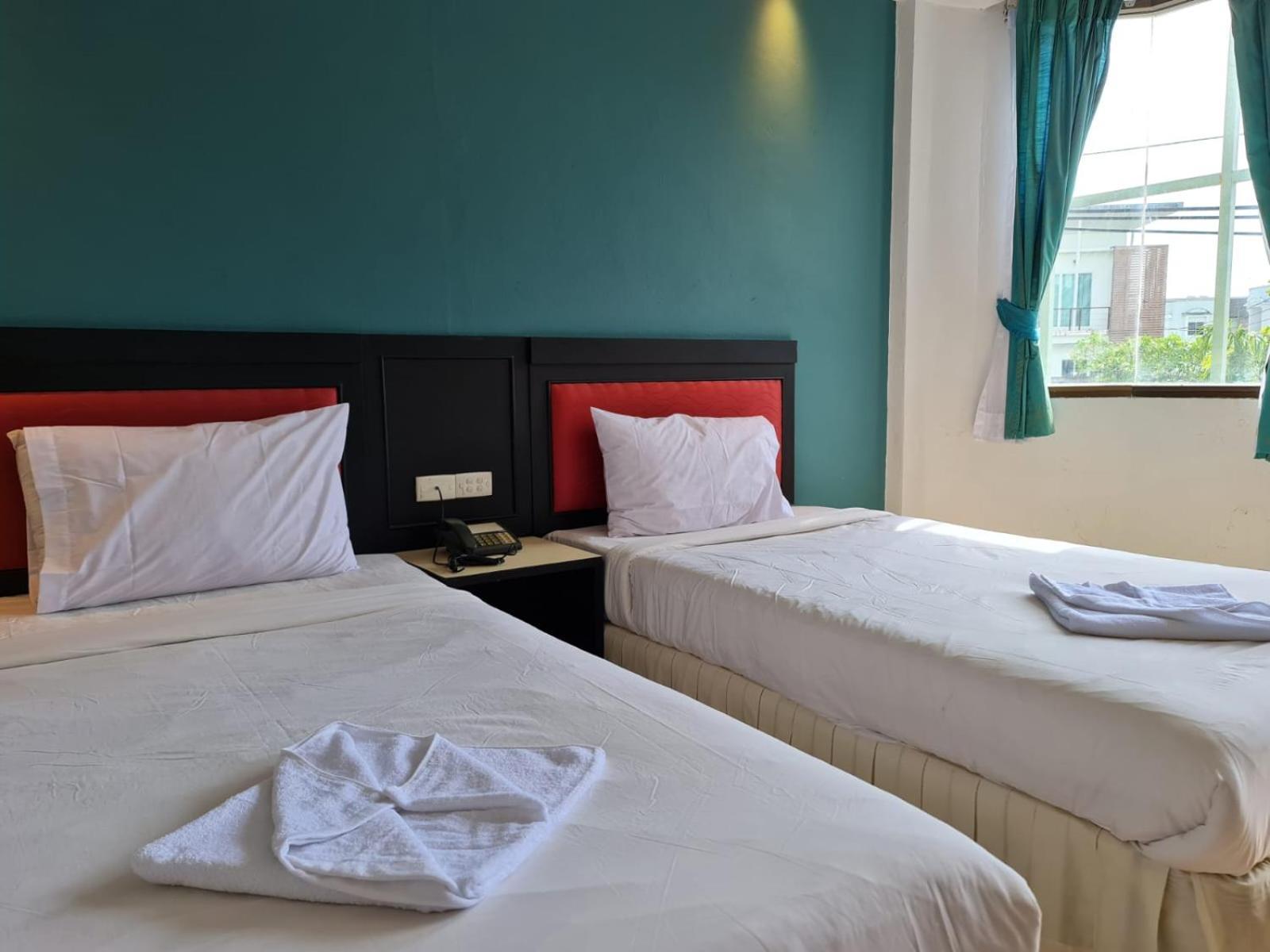 Desa Hotel 3*