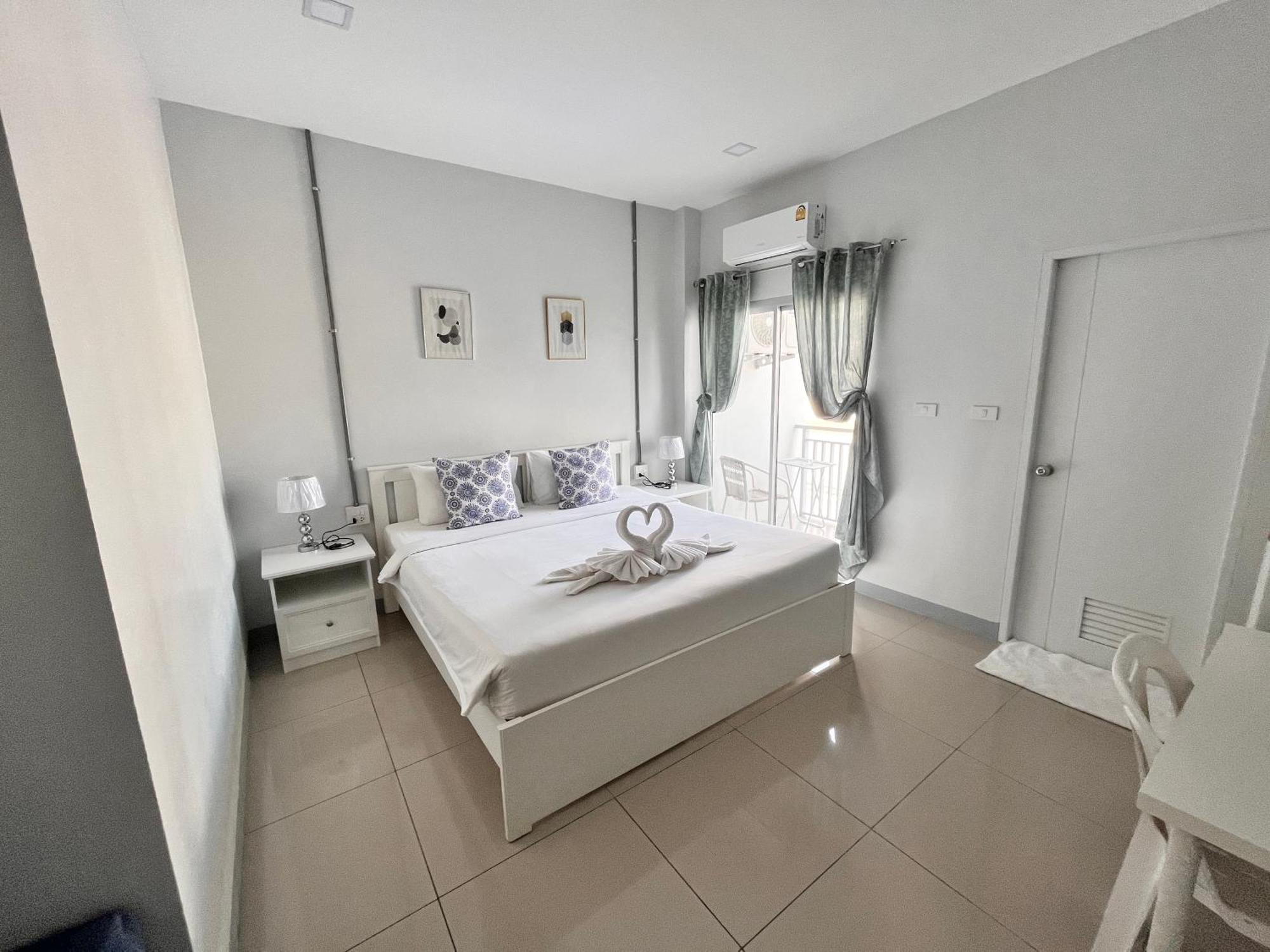Cinderella Aparthotel