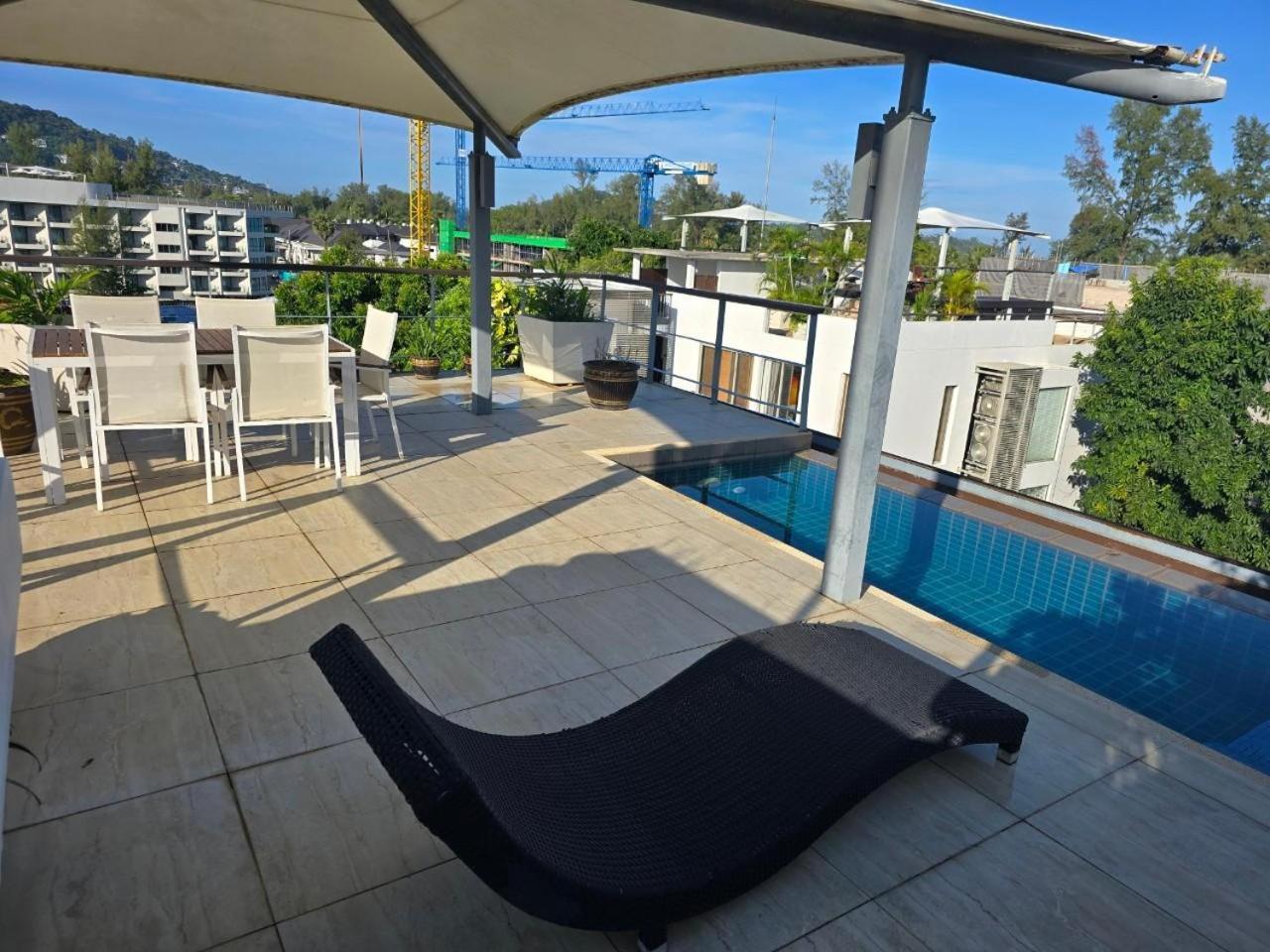 Casuarina Shores Penthouse Apartment