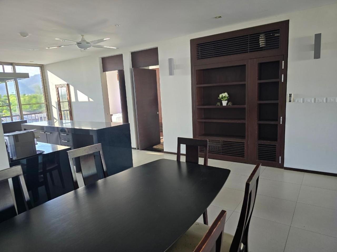 Casuarina Shores Penthouse Apartment *