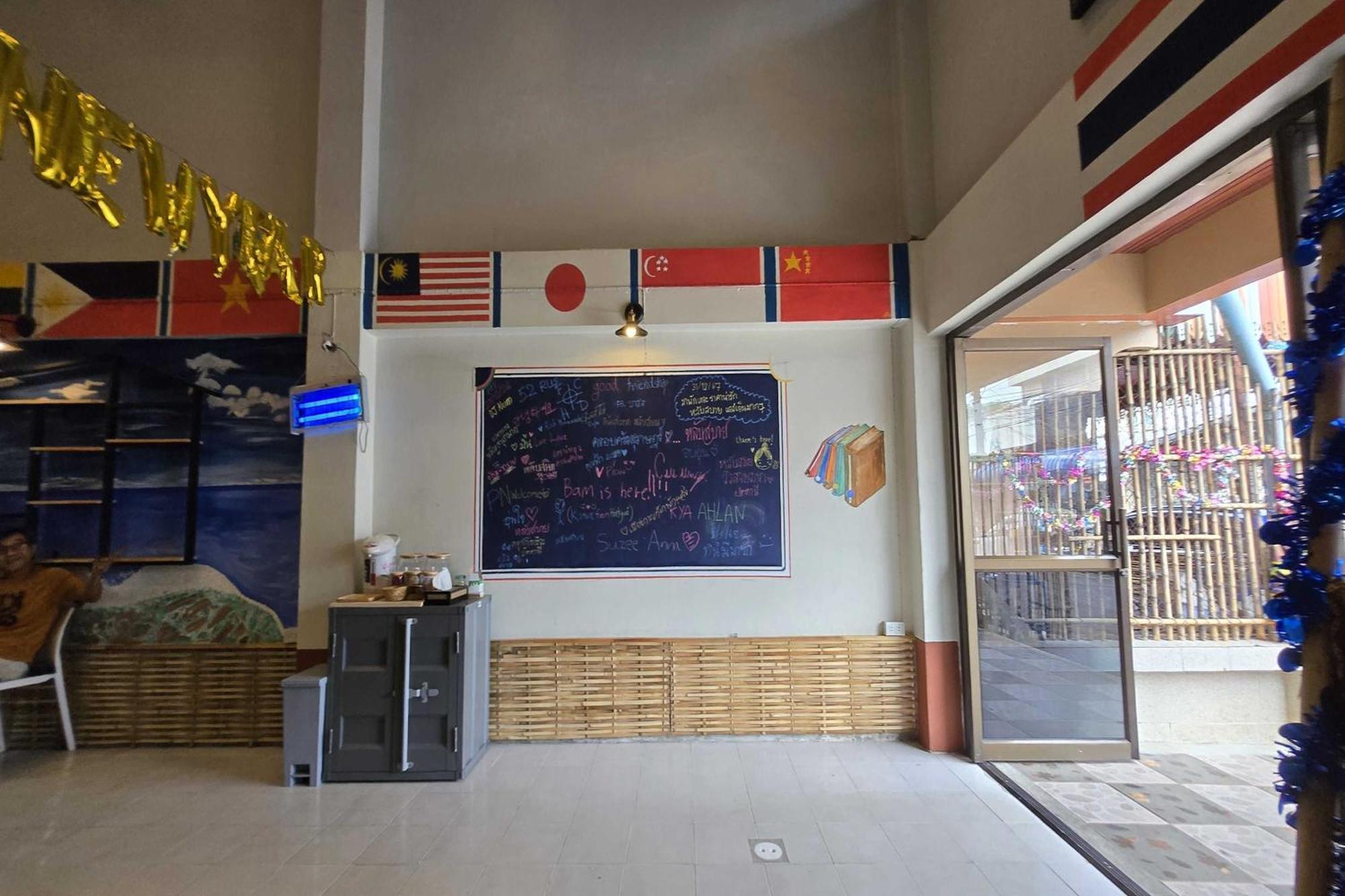 Hotel Mt Friend Phuket