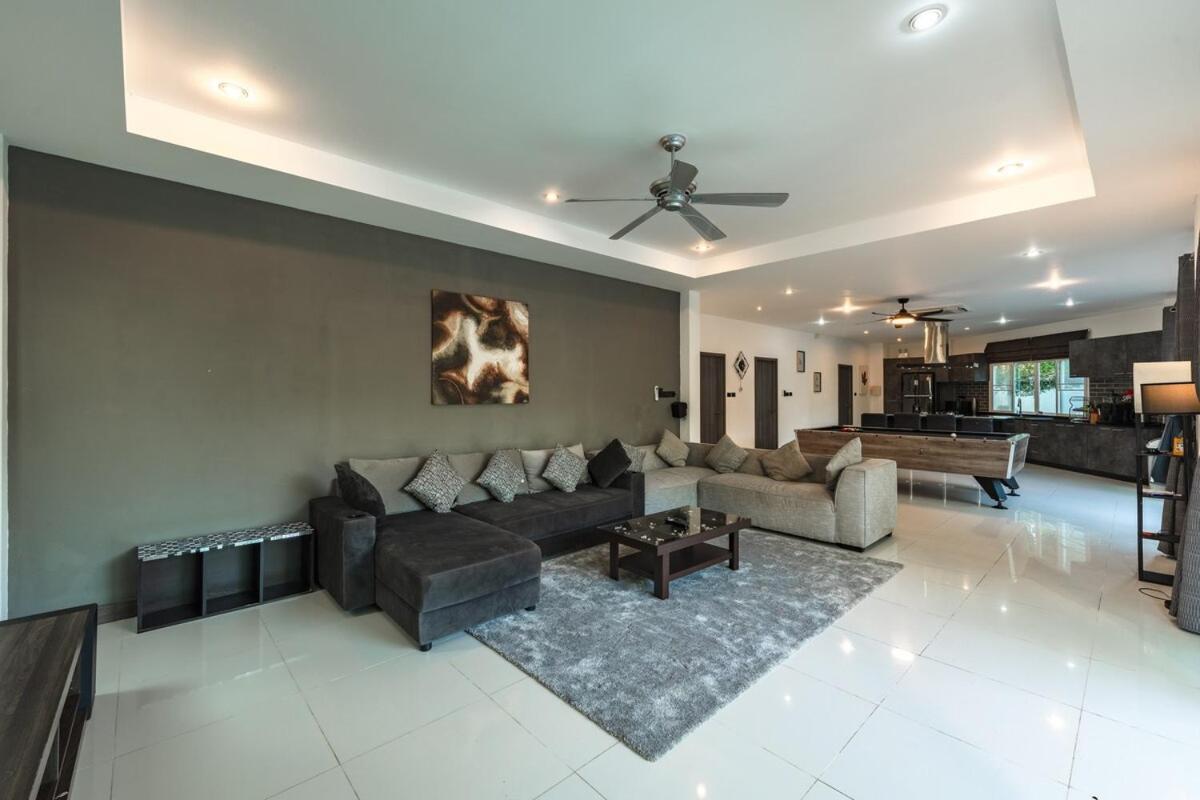 Villa V161 4br Heart Of Rawai, Large Pool , Pool Table *