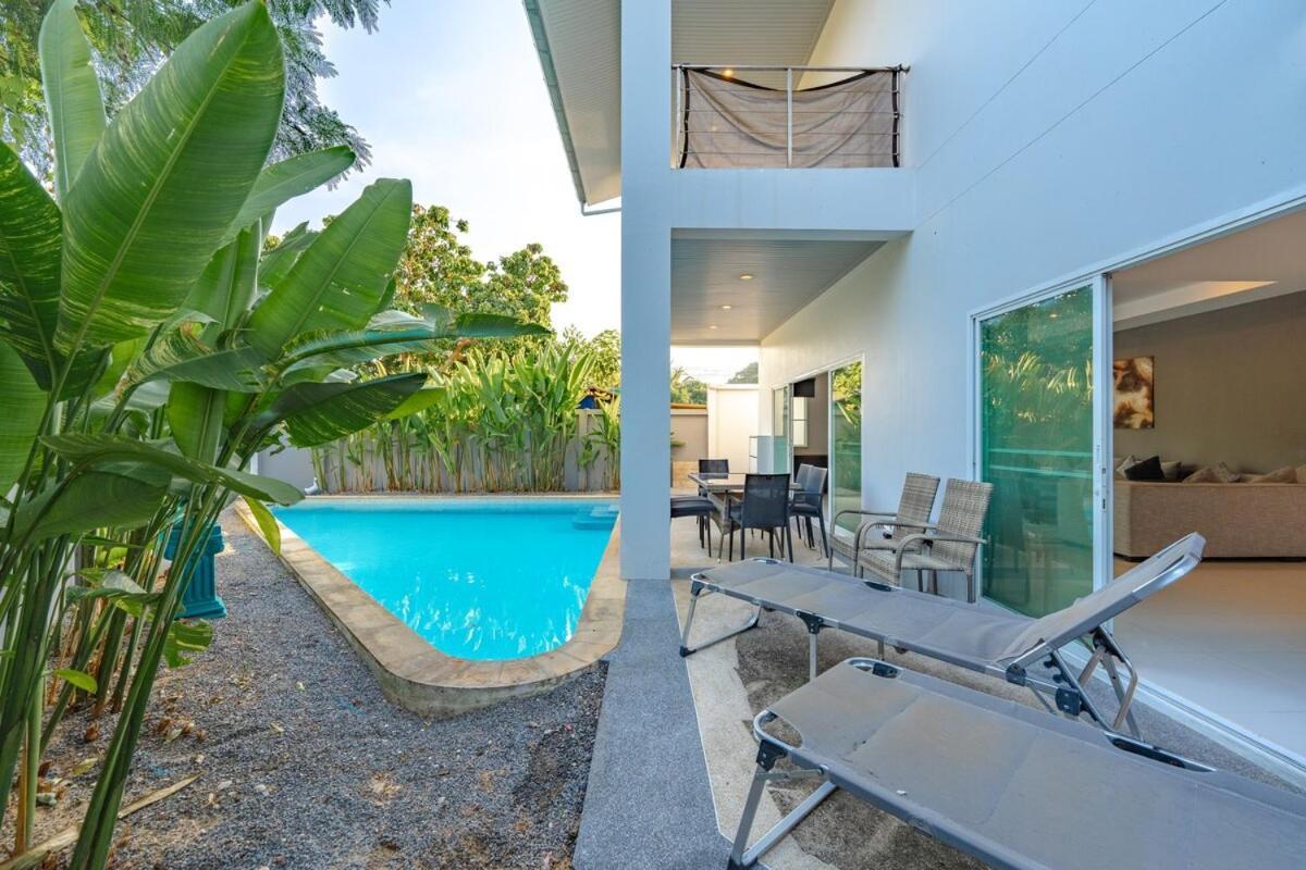 V161 4br Heart Of Rawai, Large Pool , Pool Table Villa
