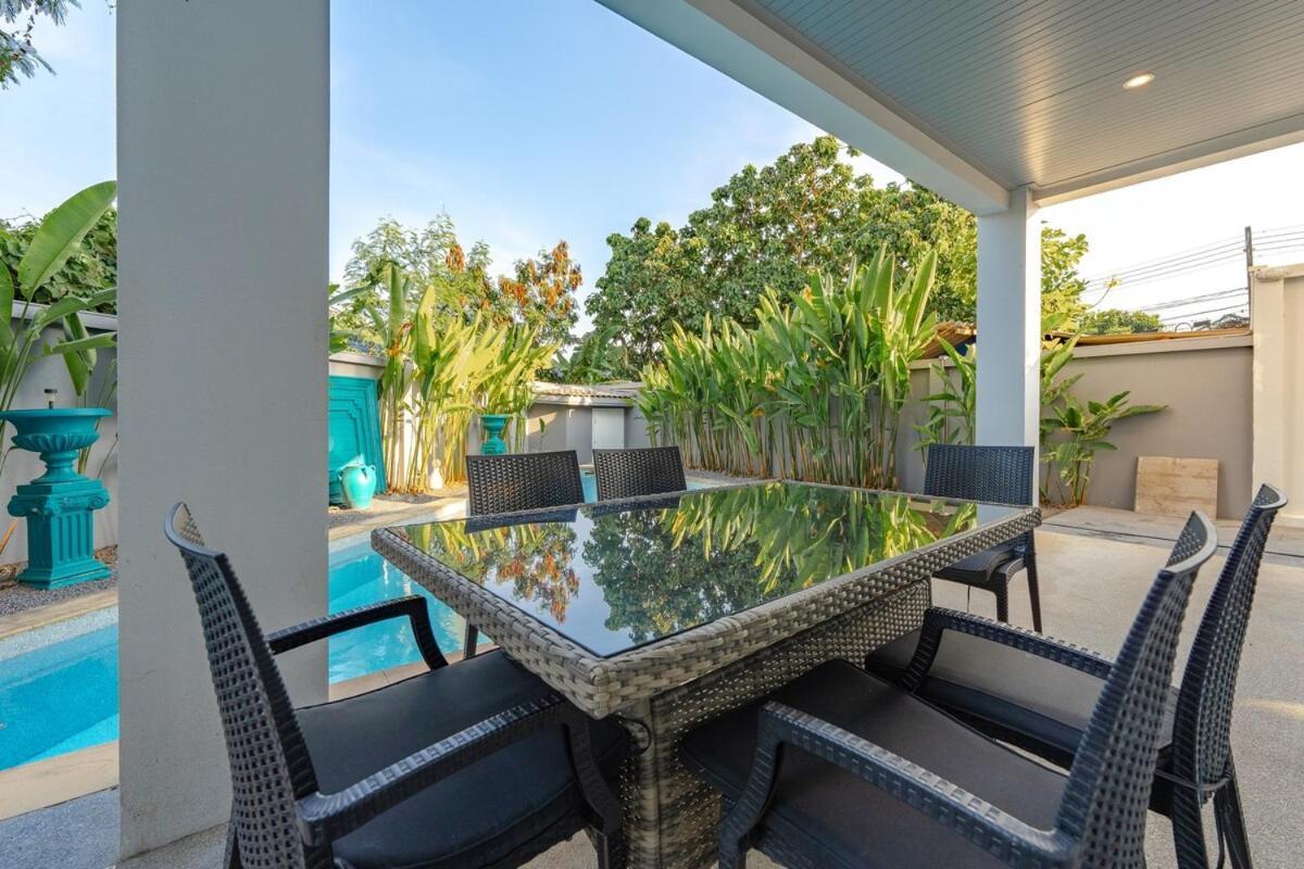 V161 4br Heart Of Rawai, Large Pool , Pool Table Villa *