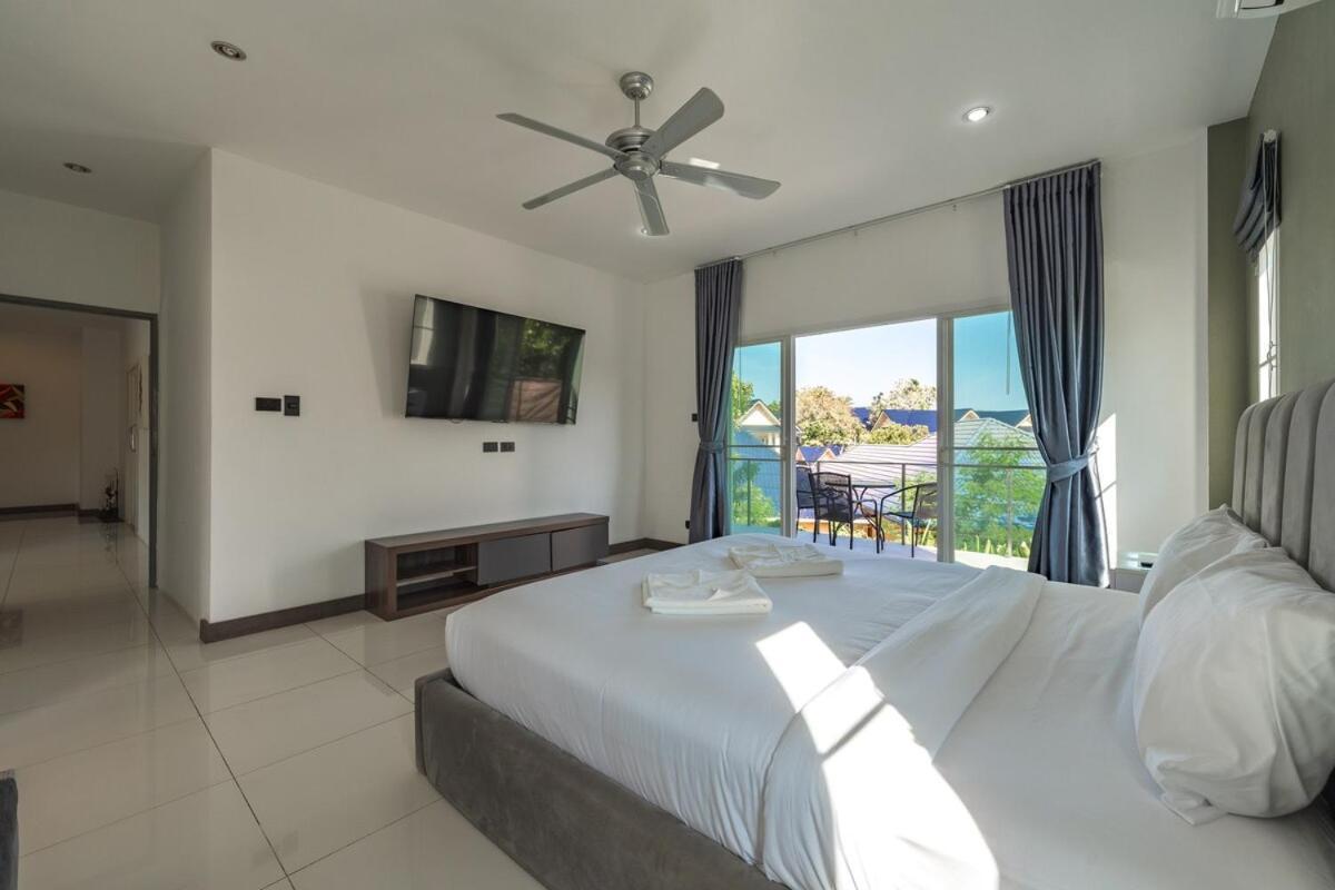 V161 4br Heart Of Rawai, Large Pool , Pool Table * Rawai