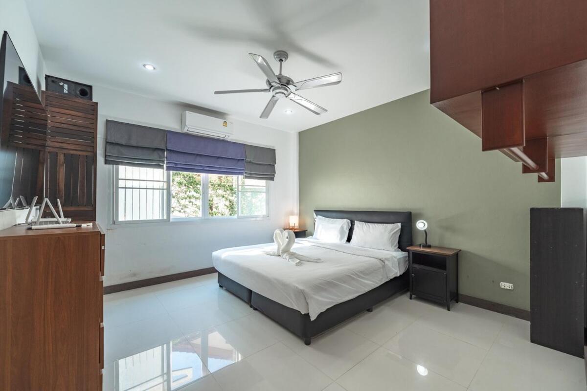 Villa V161 4br Heart Of Rawai, Large Pool , Pool Table