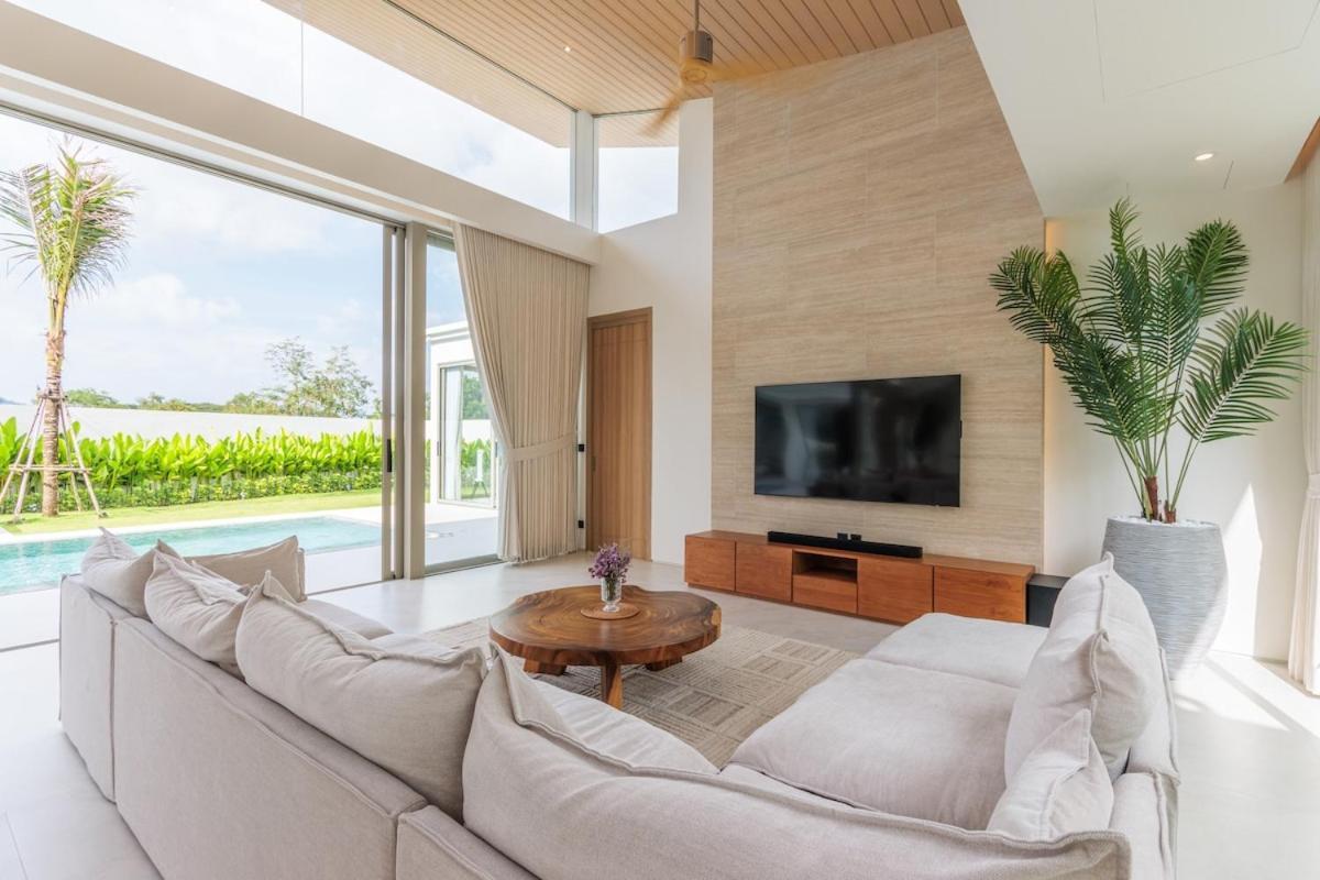 Villa Ultra Modern Spacious Ban Phru Champa