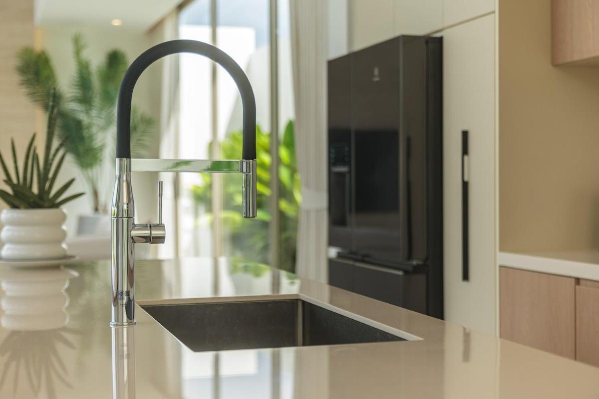 Ultra Modern Spacious * Ban Phru Champa