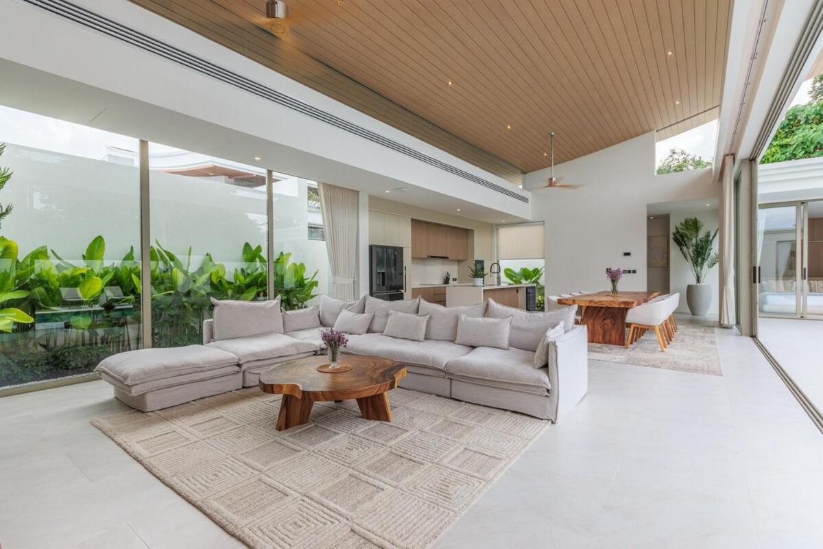 Villa Ultra Modern Spacious Ban Phru Champa