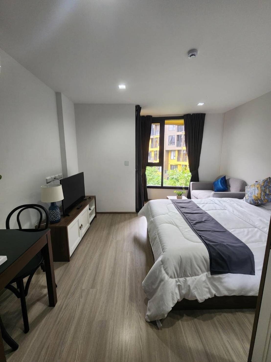The Base Phuket-c54bs Pangsapuri