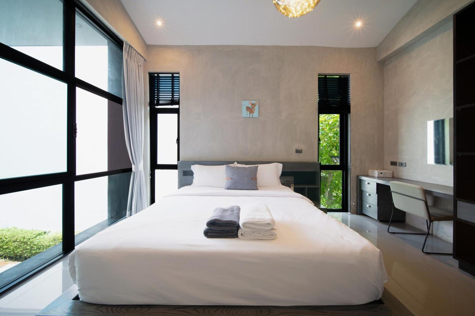 Villa Laguna 3卧现代别墅 Thalang