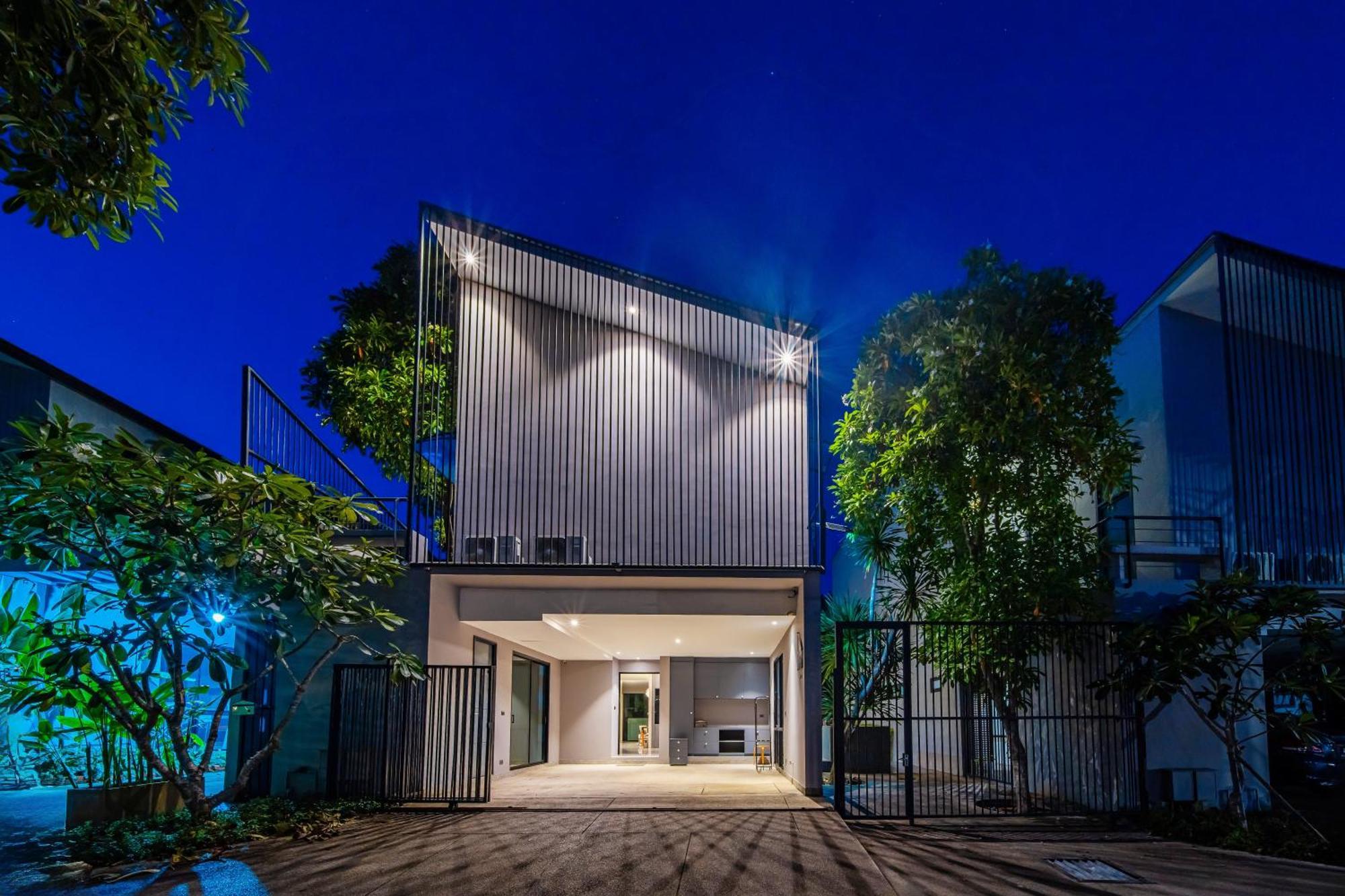 Villa Laguna 3卧现代别墅 *