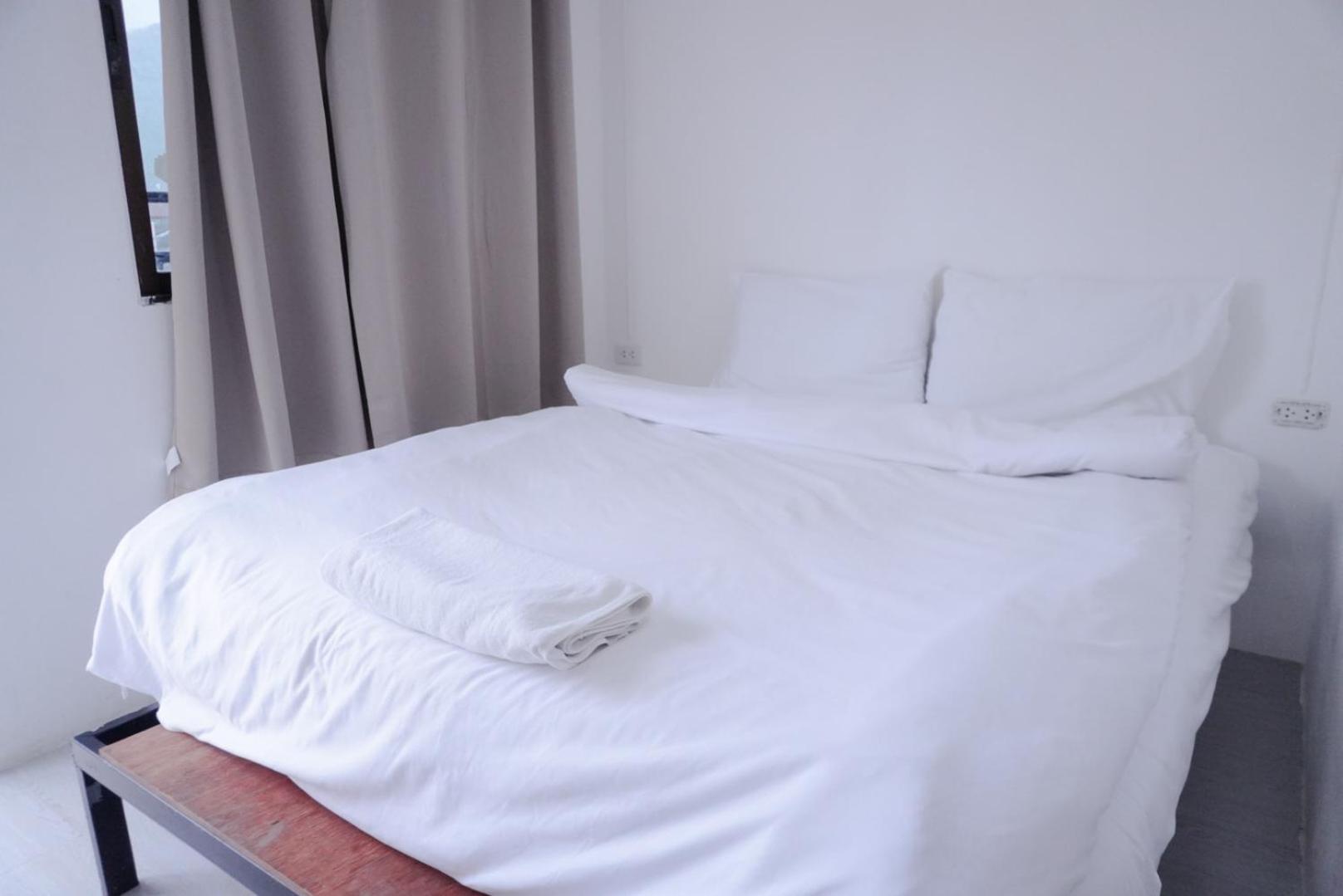 Apartamento Bao Phuket Pathong Beach 2 *