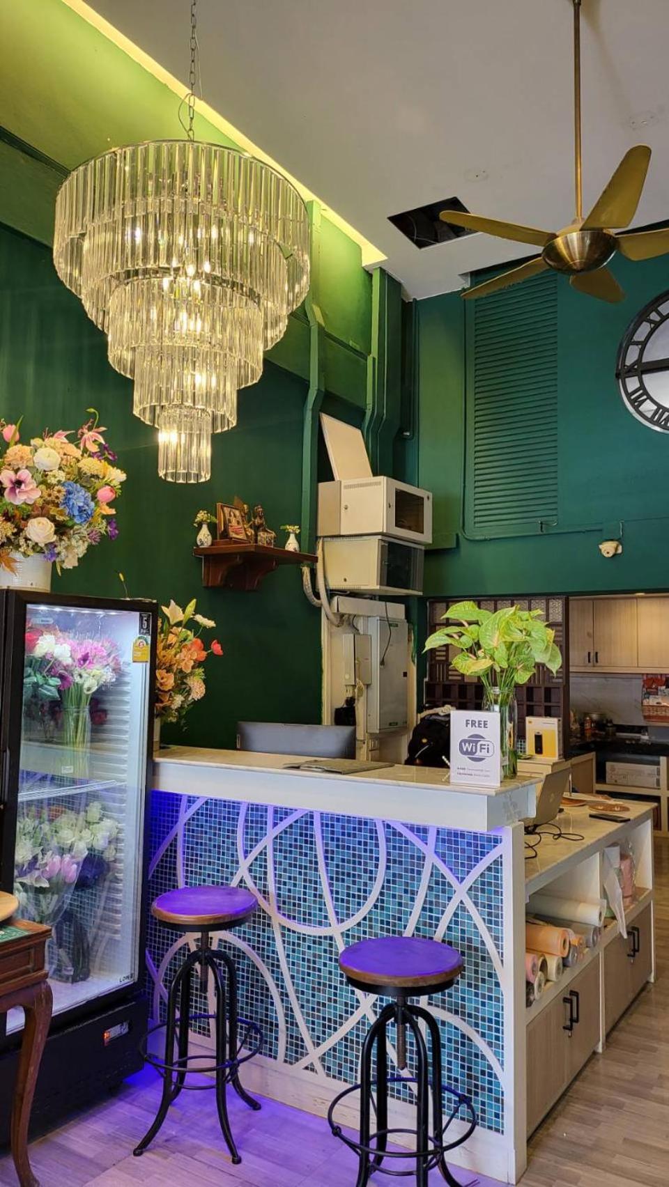 Terminal58hostel@town Hostel *