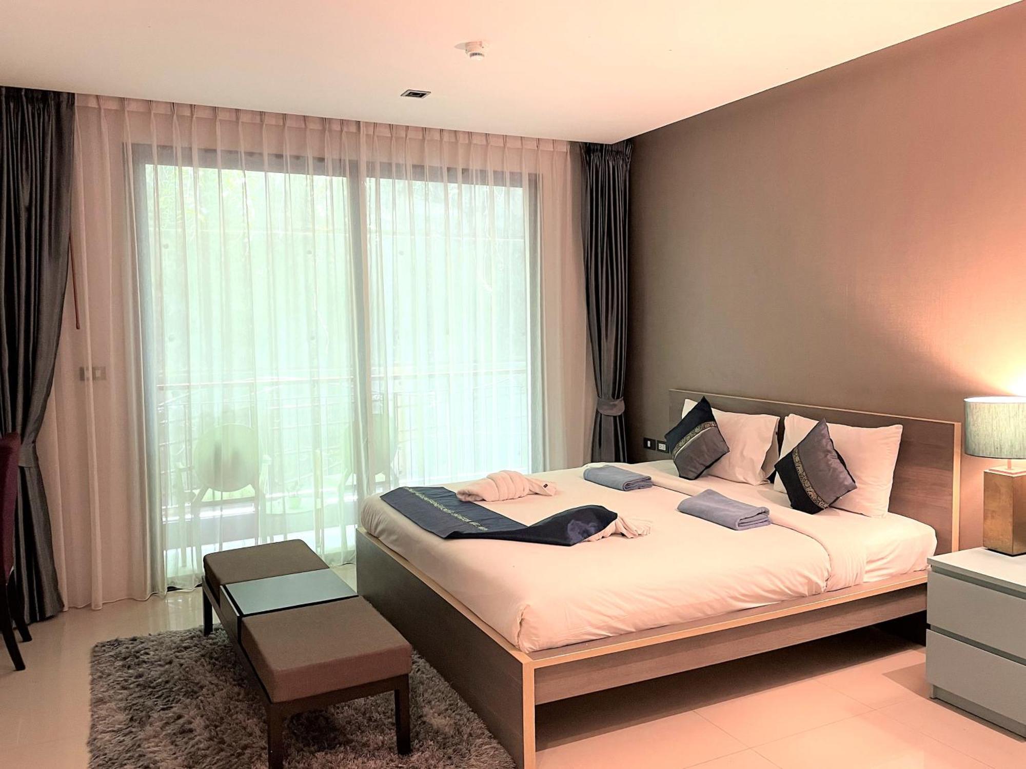 Private At Emerald Terrace Patong