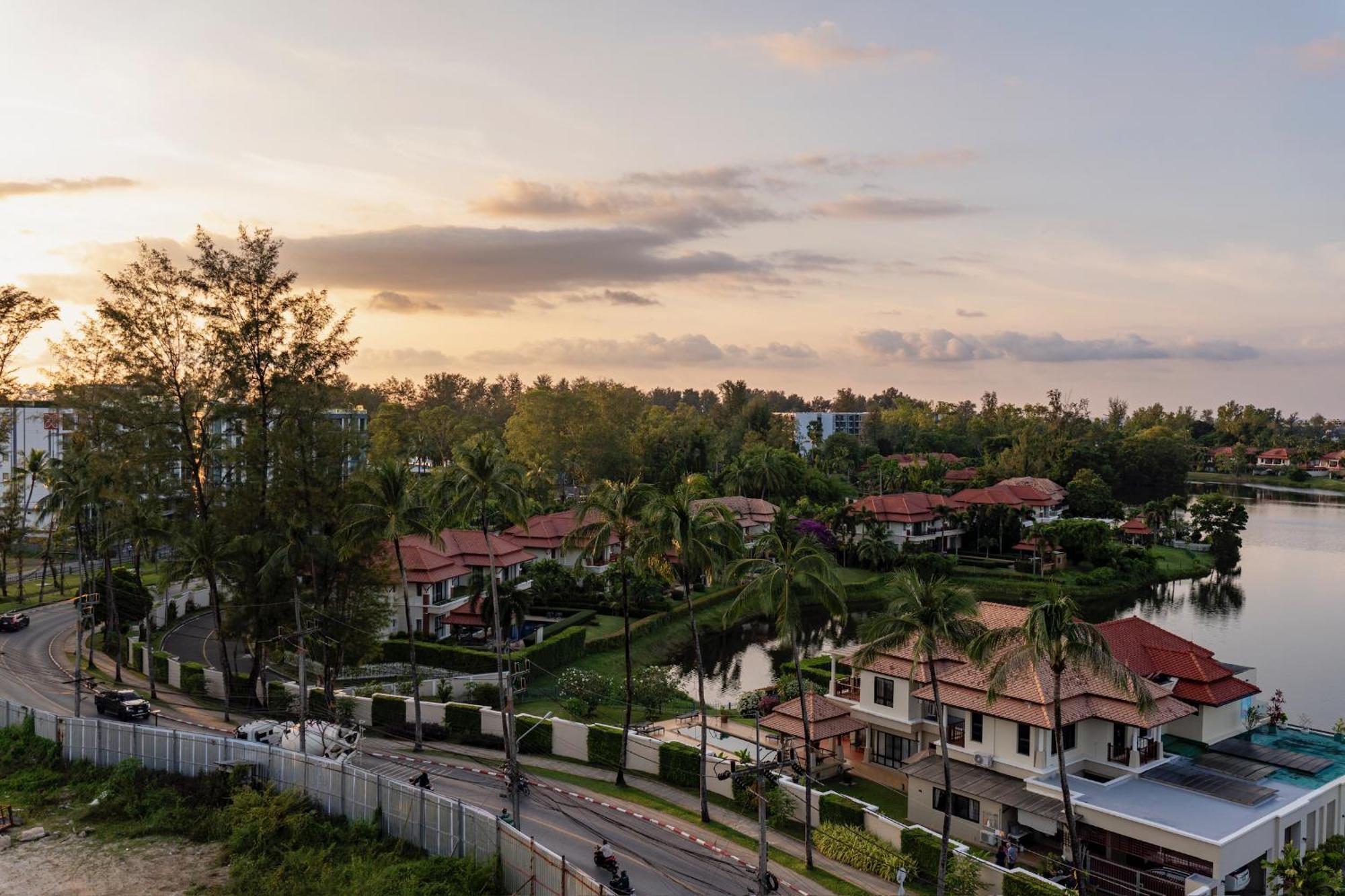 Laguna Lakeside Phuket * Bang Tao Beach (Phuket)