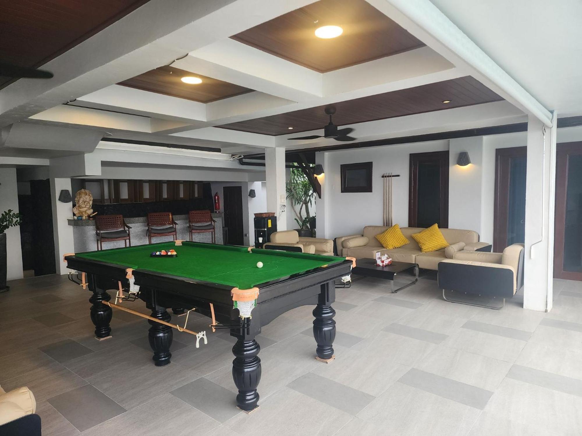Rare Luxury Kamala Rock Cliff Pool 6 Bedrooms 8 Bathrooms *