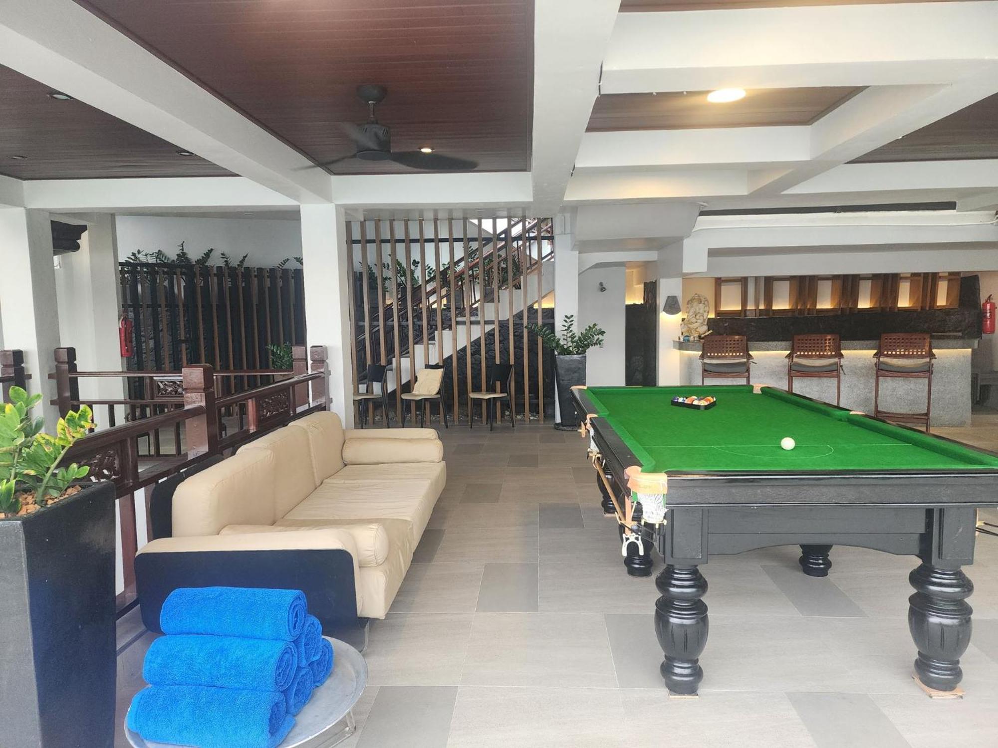 Rare Luxury Kamala Rock Cliff Pool 6 Bedrooms 8 Bathrooms Villa