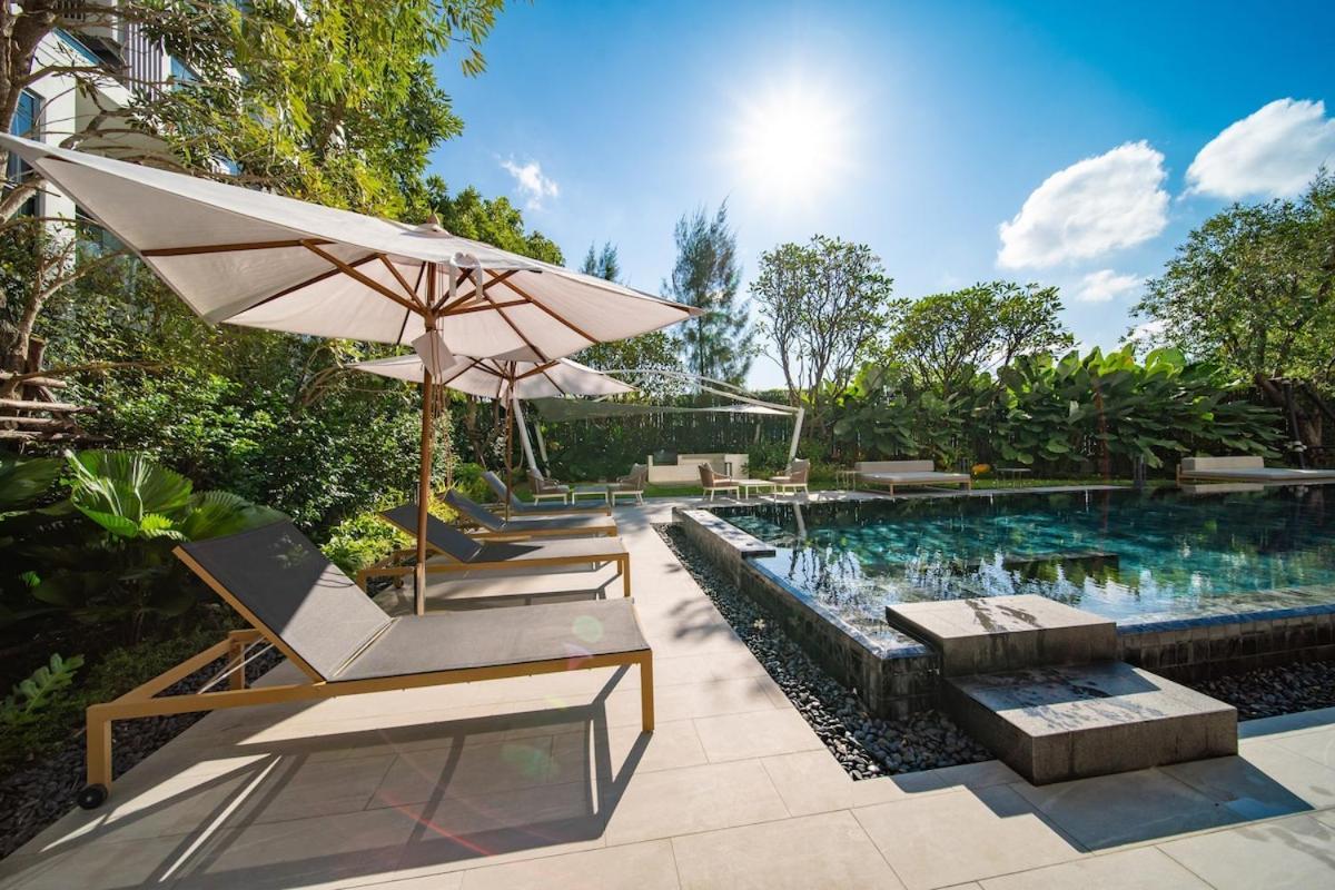 Floor 2bdr In Laguna Lakeside *