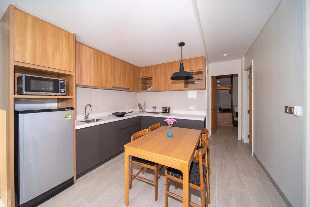 Apartment Floor 2bdr In Laguna Lakeside *